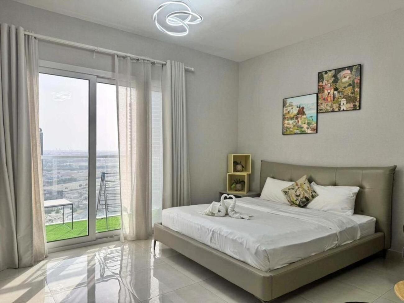 Studio with Balcony