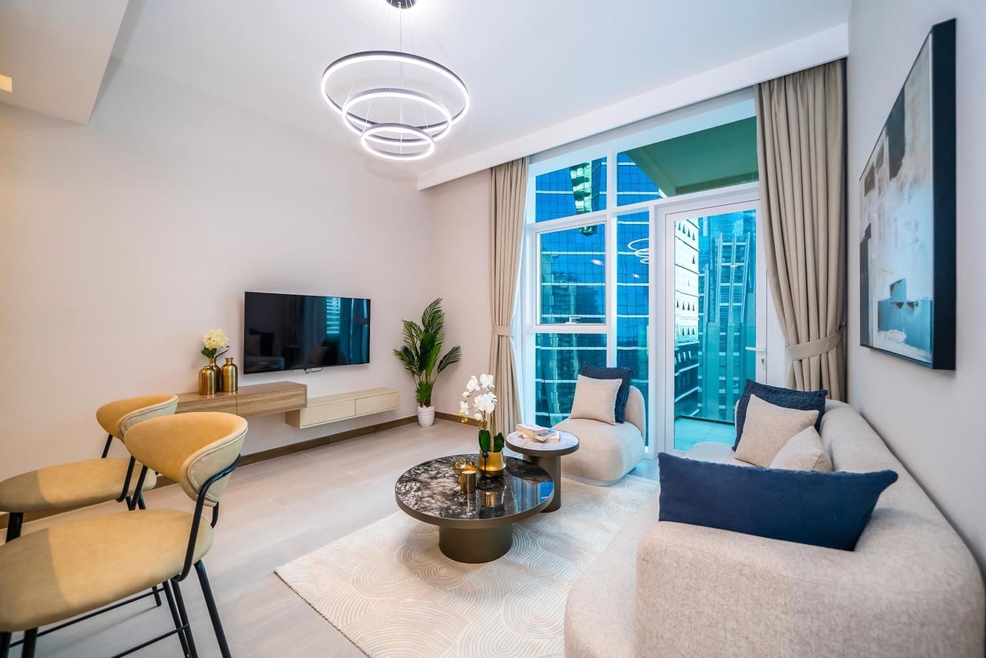 One-Bedroom Apartment