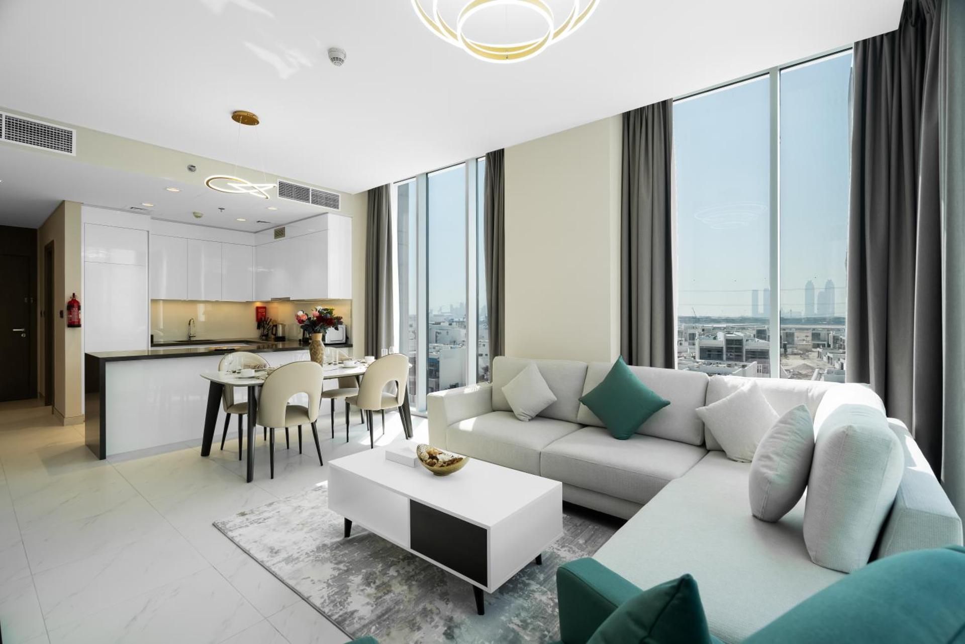 One-Bedroom Apartment with View