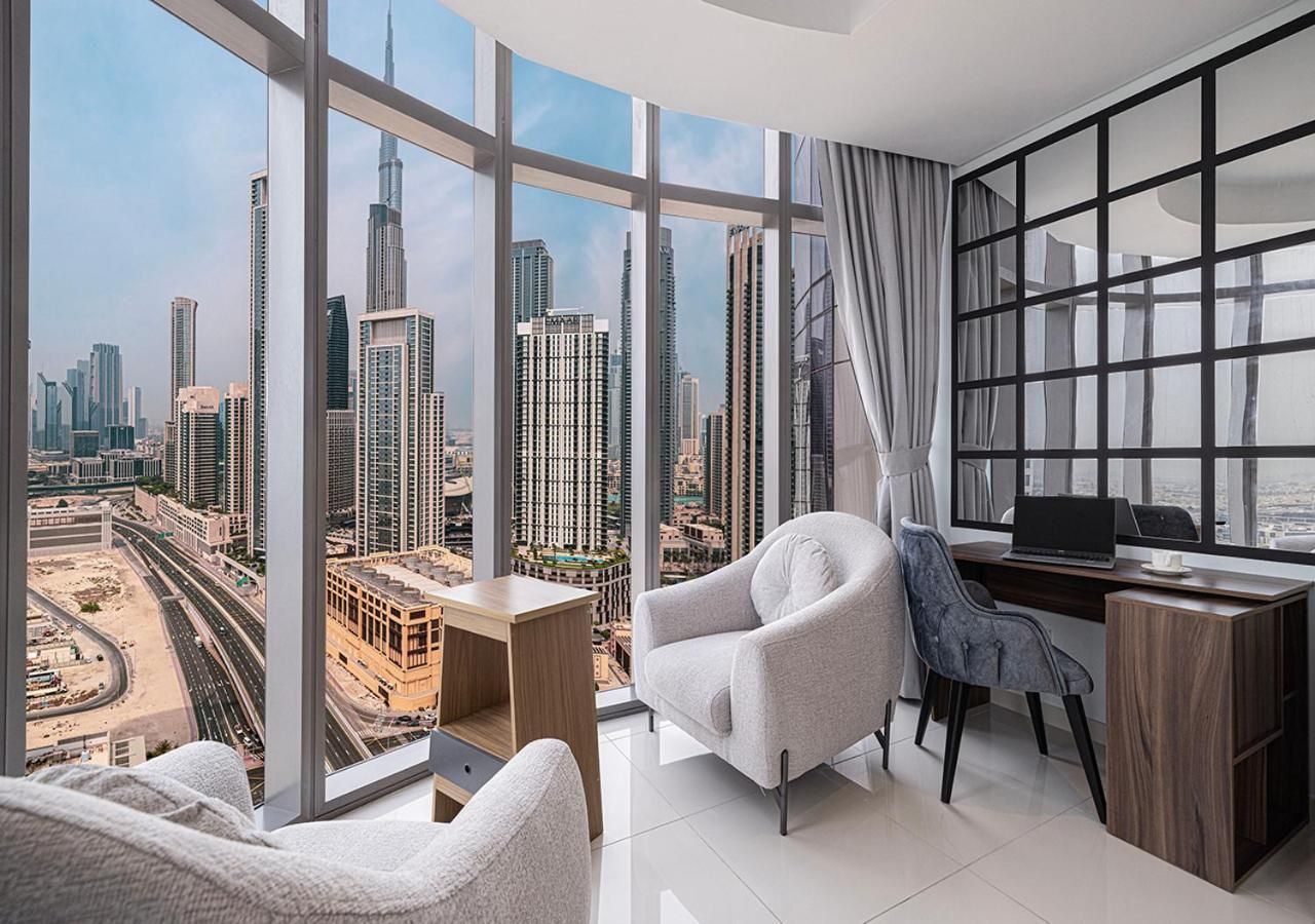 Highest infinity Pool in Downtown Dubai