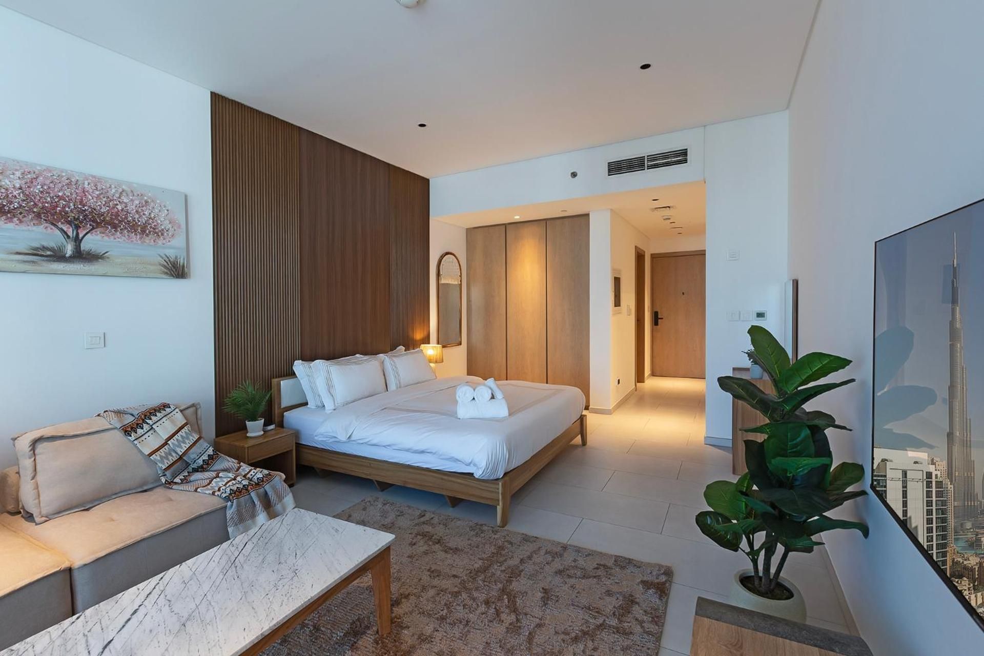 One-Bedroom Apartment