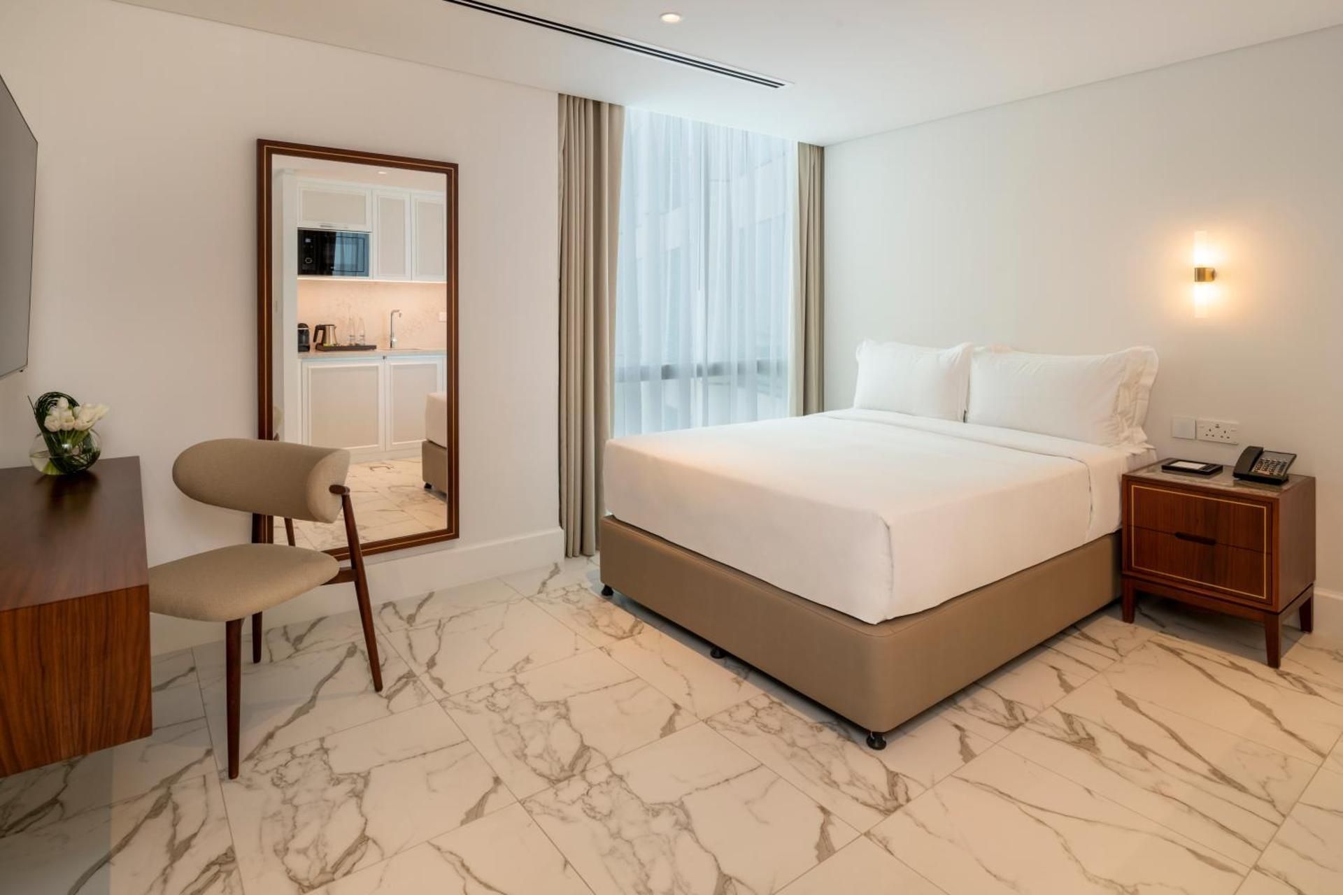 Metro Room