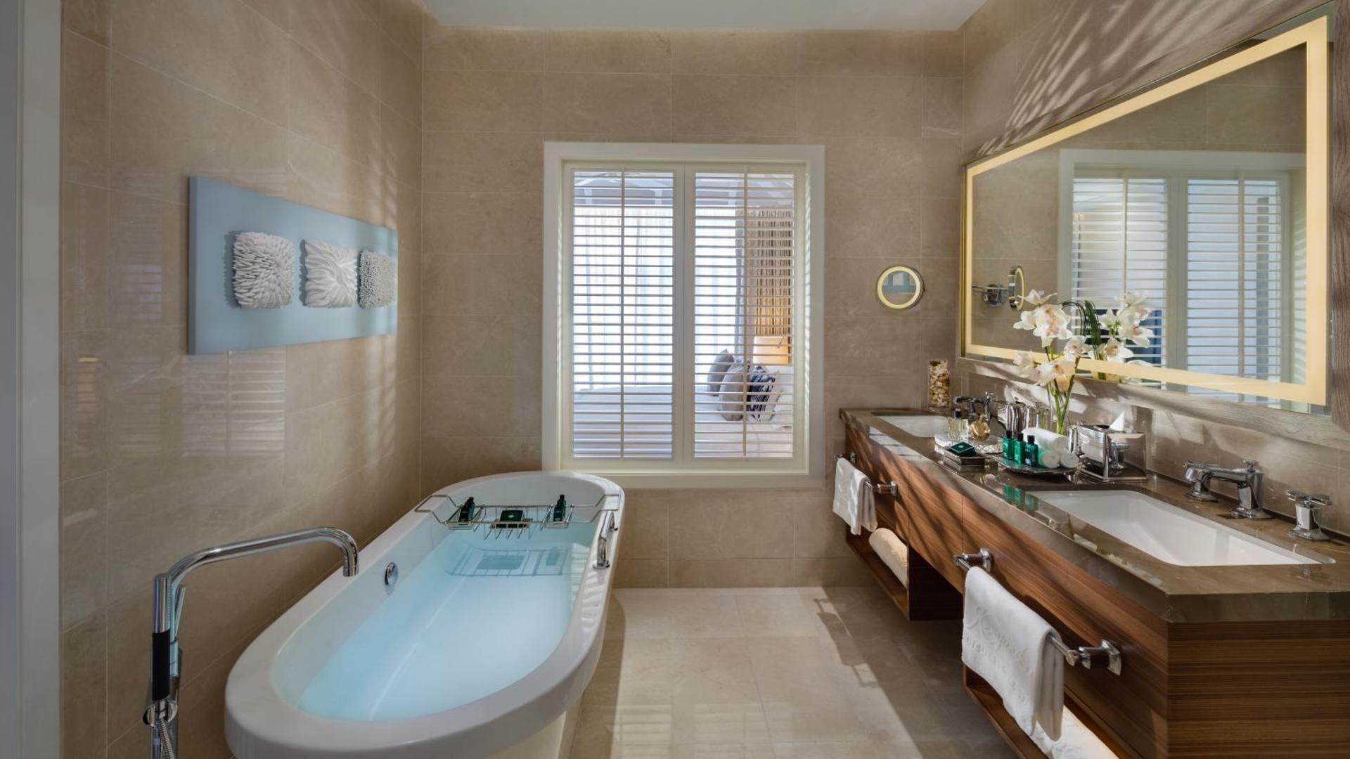 Aspen Pool Chalet - Access to Snow Park in Ski Dubai for 2, Private Butler, Lounge Access including Afternoon Tea, Evening Cocktail Hours, Soft Refreshments & Canapes