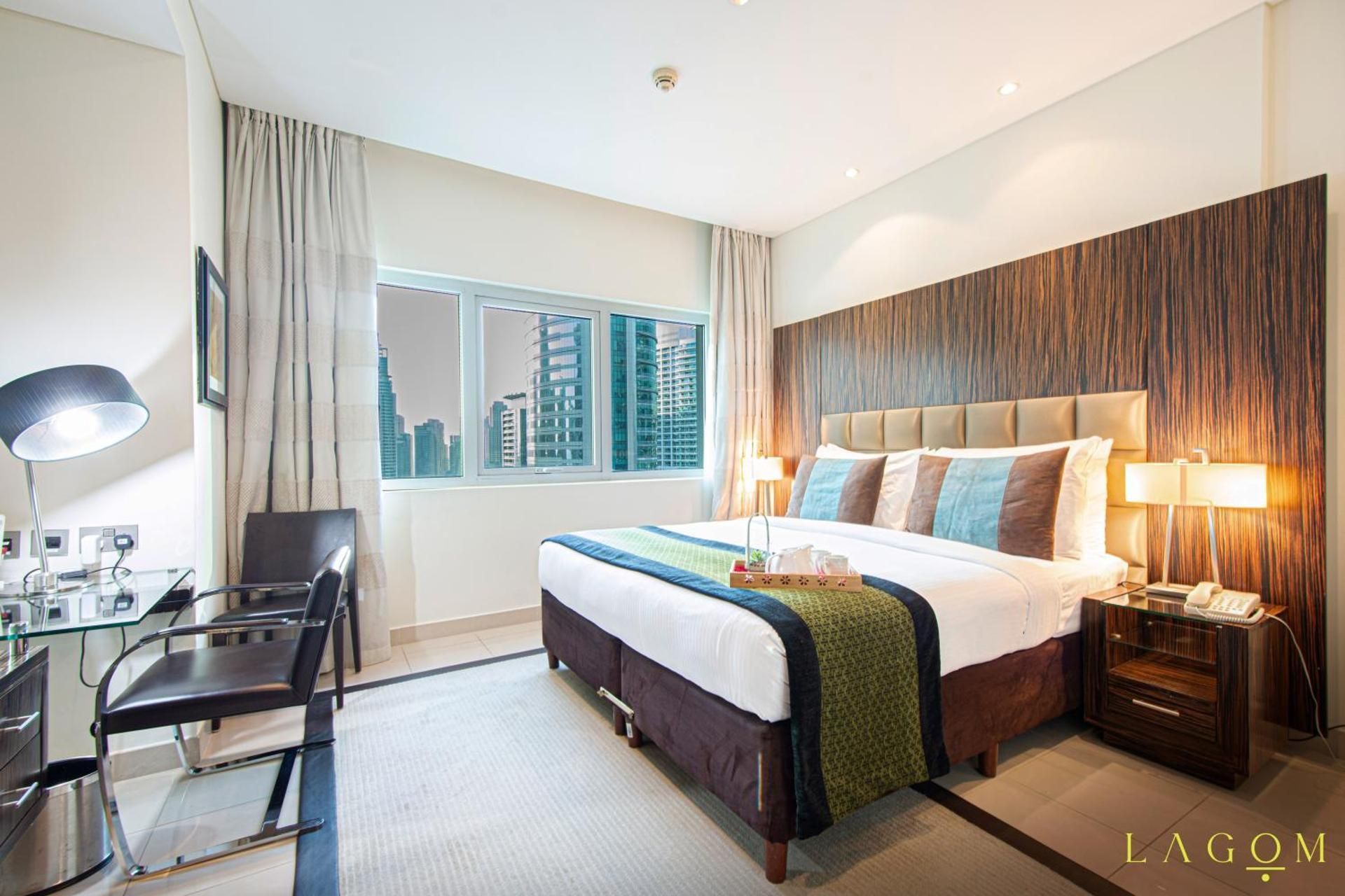 Songs of the Lake by Lagom - Bonnington Apartment Jumeirah Lake Towers,