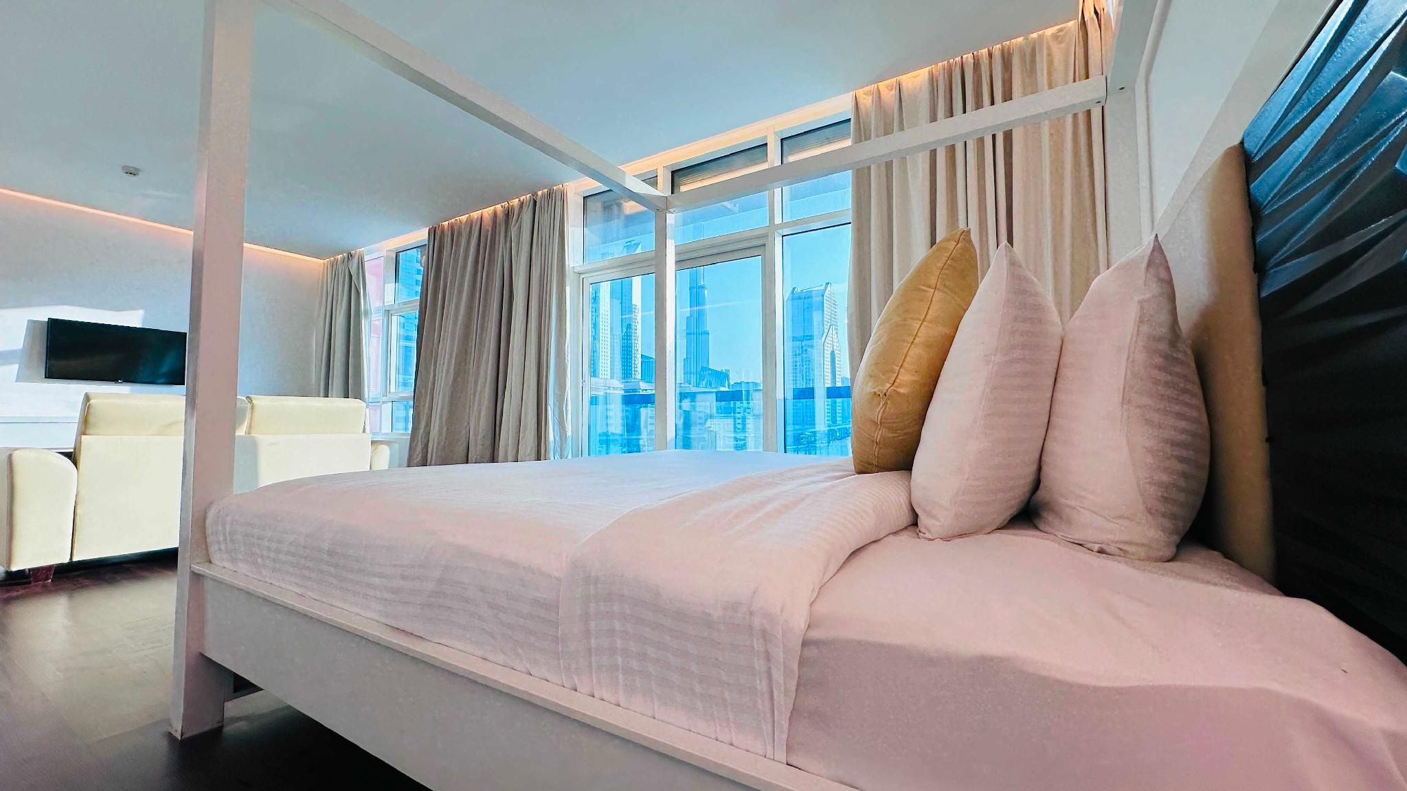 One Bed room Suite