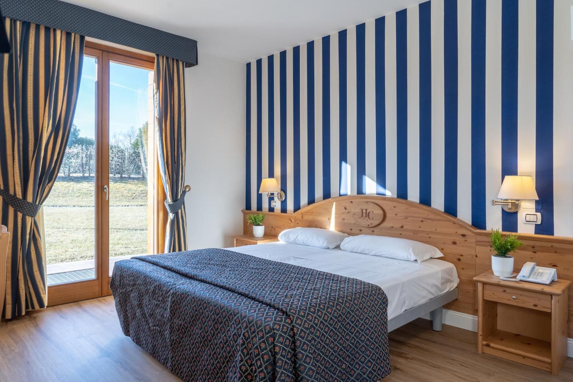 Deluxe Double or Twin Room with Garden View