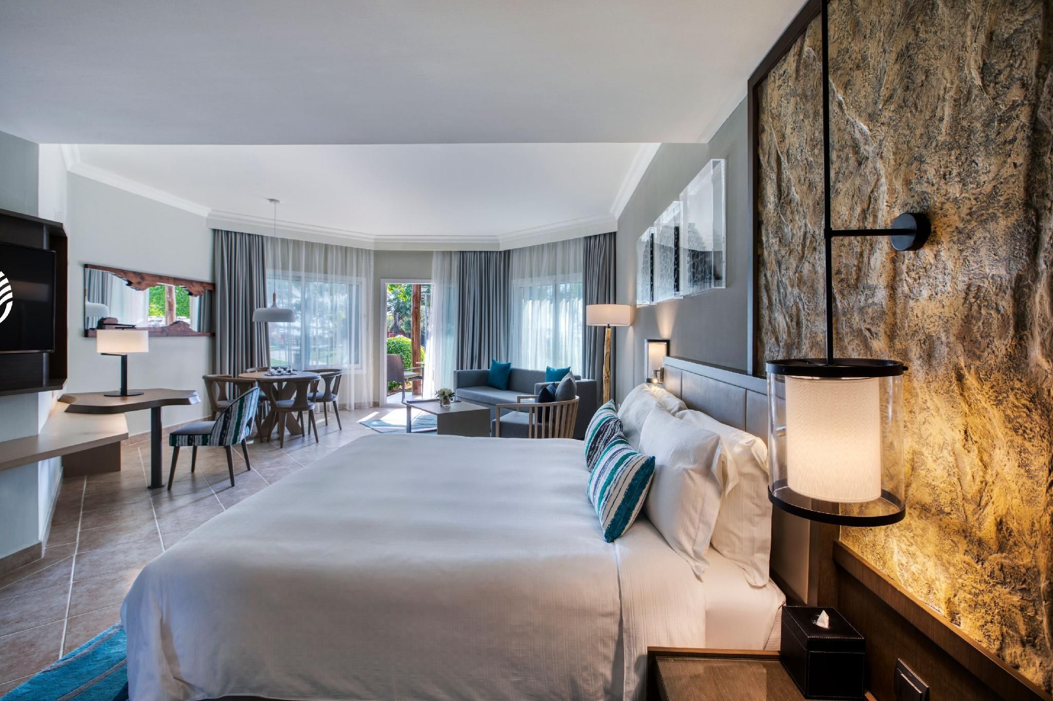 Large Garden View Suite with Balcony