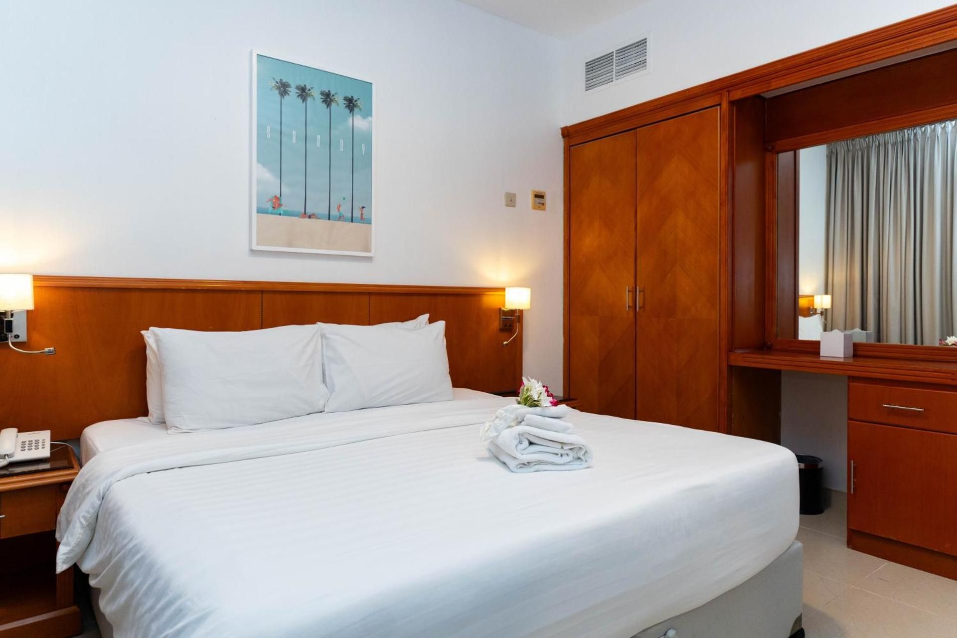 2-Bedroom Sea View Apartment