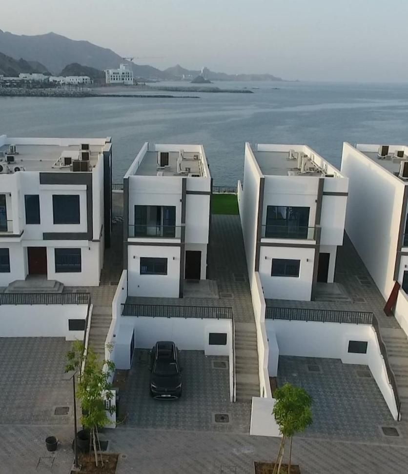 Al Dana Sea View Villa