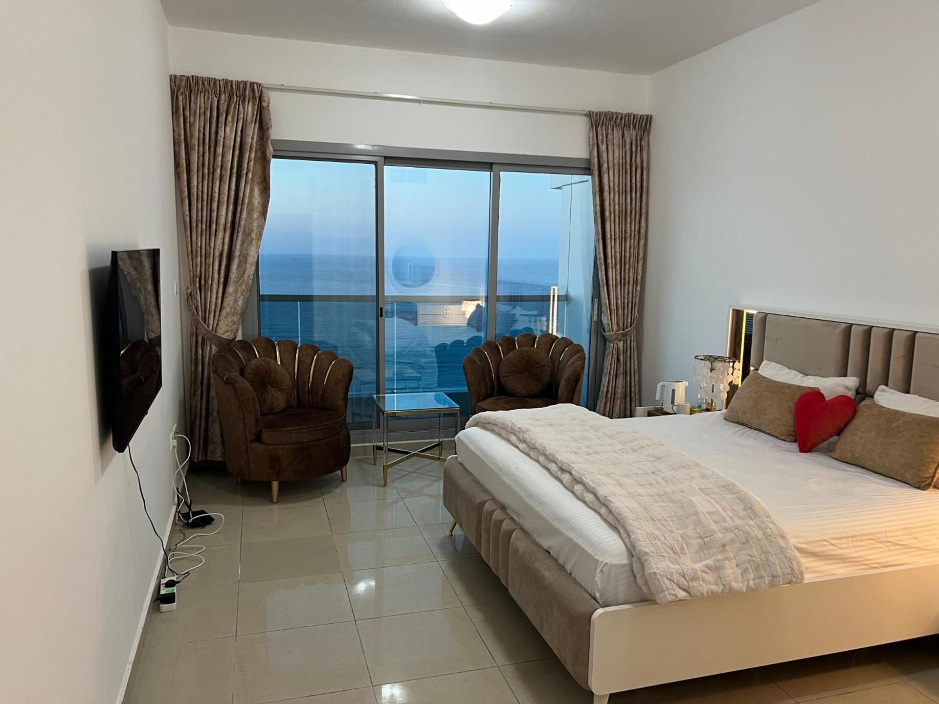 Deluxe Double Room with Balcony and Sea View
