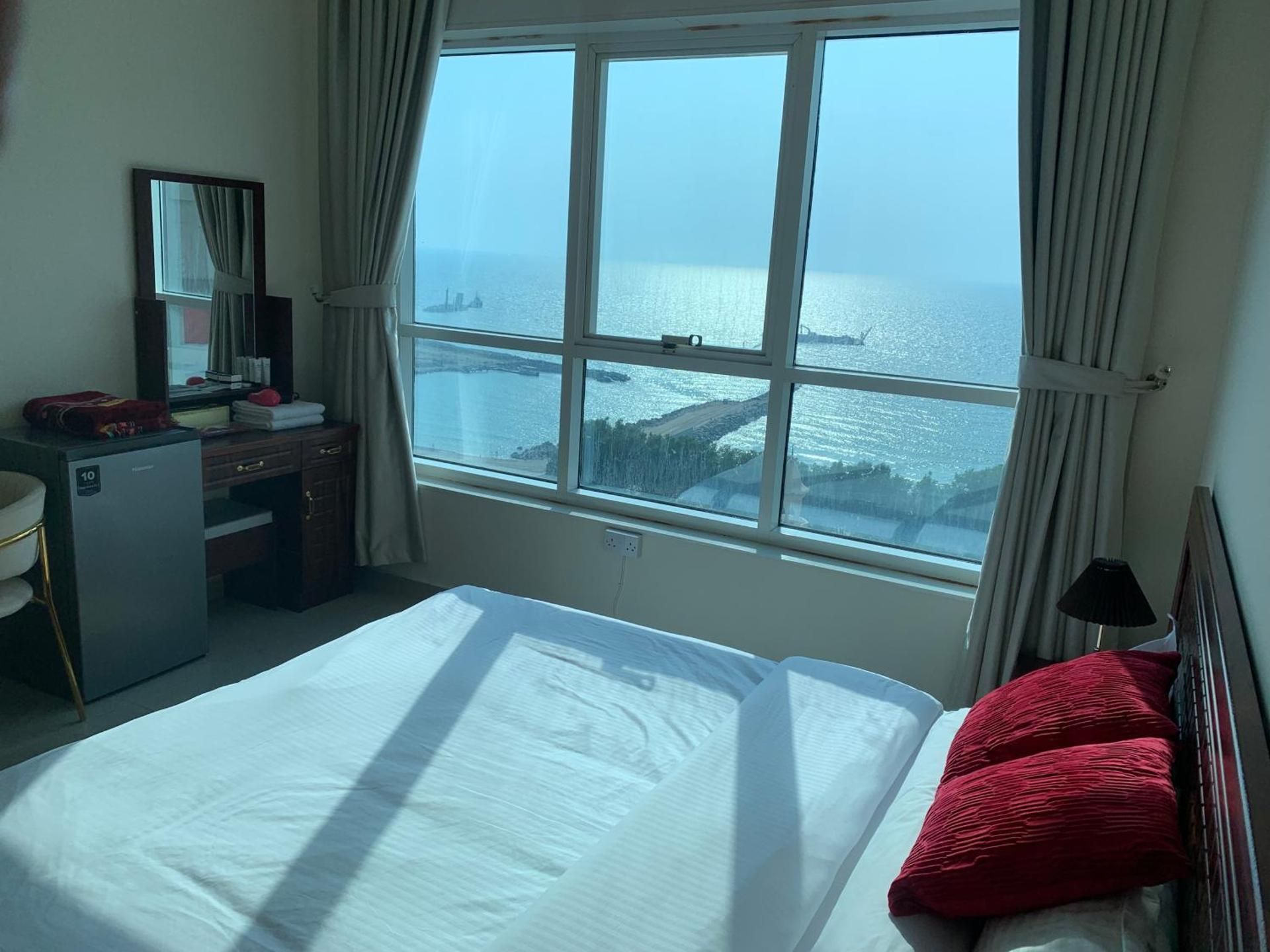 Queen Room with Sea View