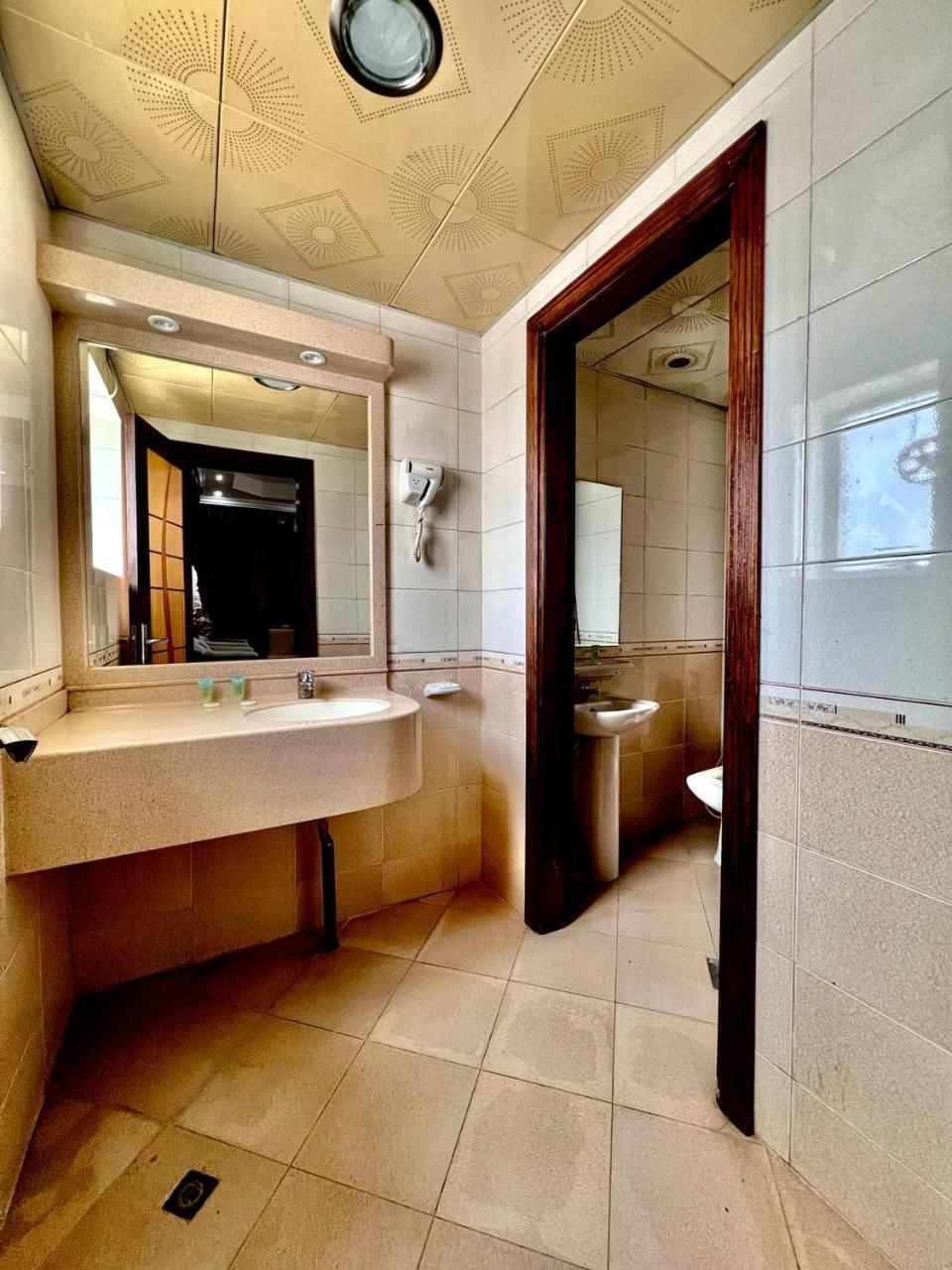 One Bedroom King Suite Room