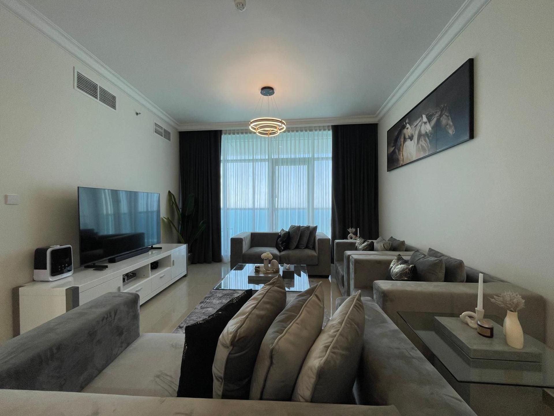 Two-Bedroom Apartment with Sea View
