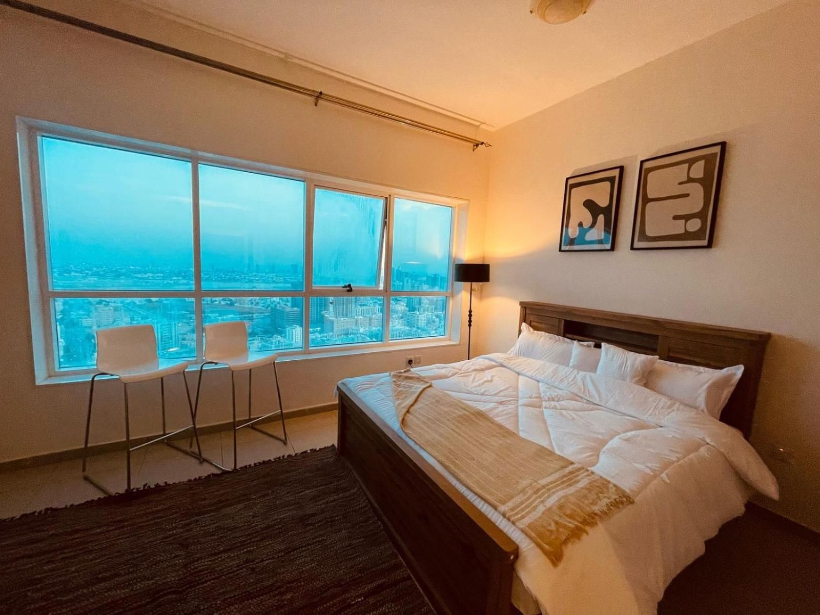 Four-Bedroom Platinum Apartment