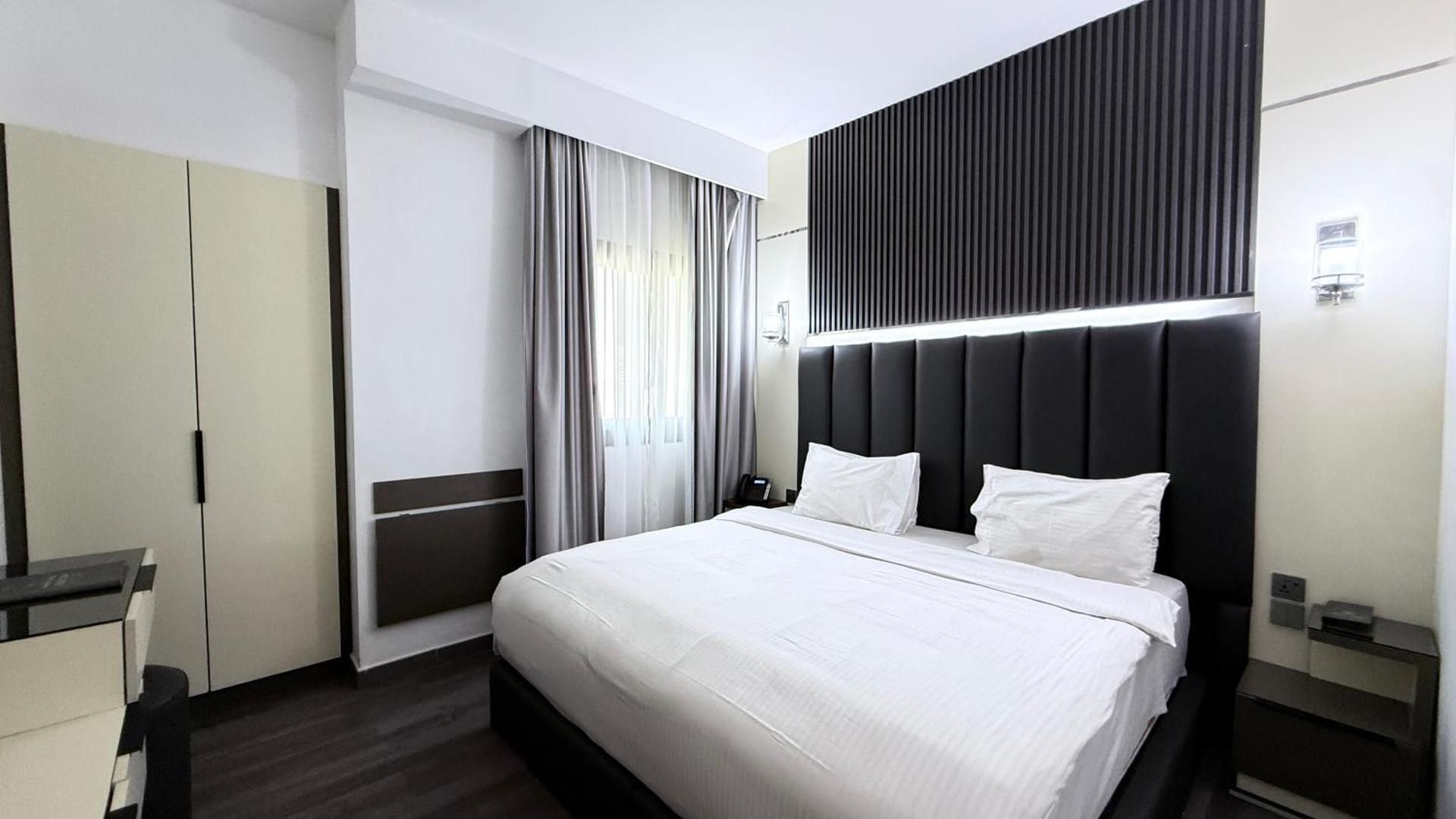 Deluxe King Bed with Jacuzzi
