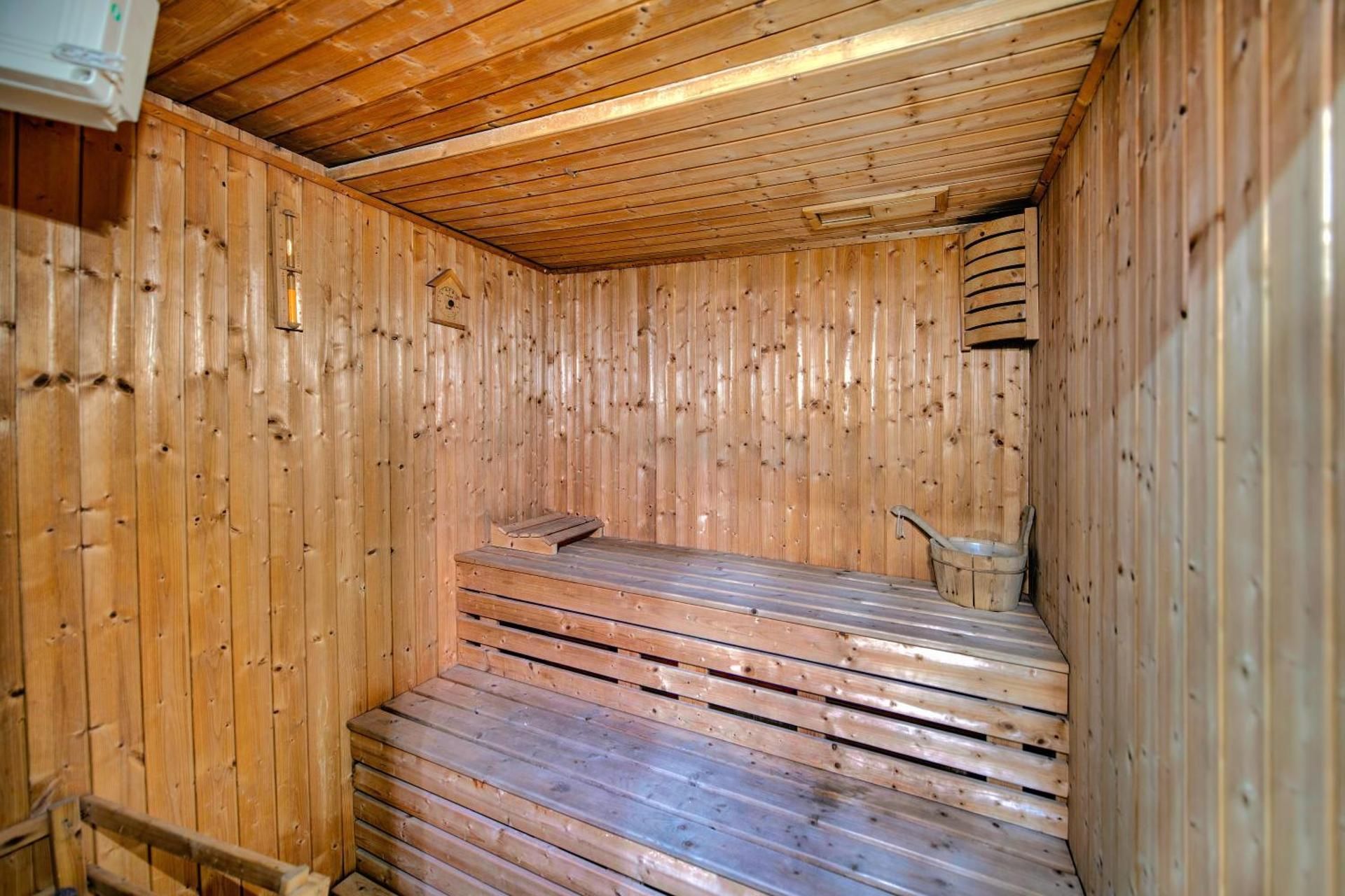 sauna