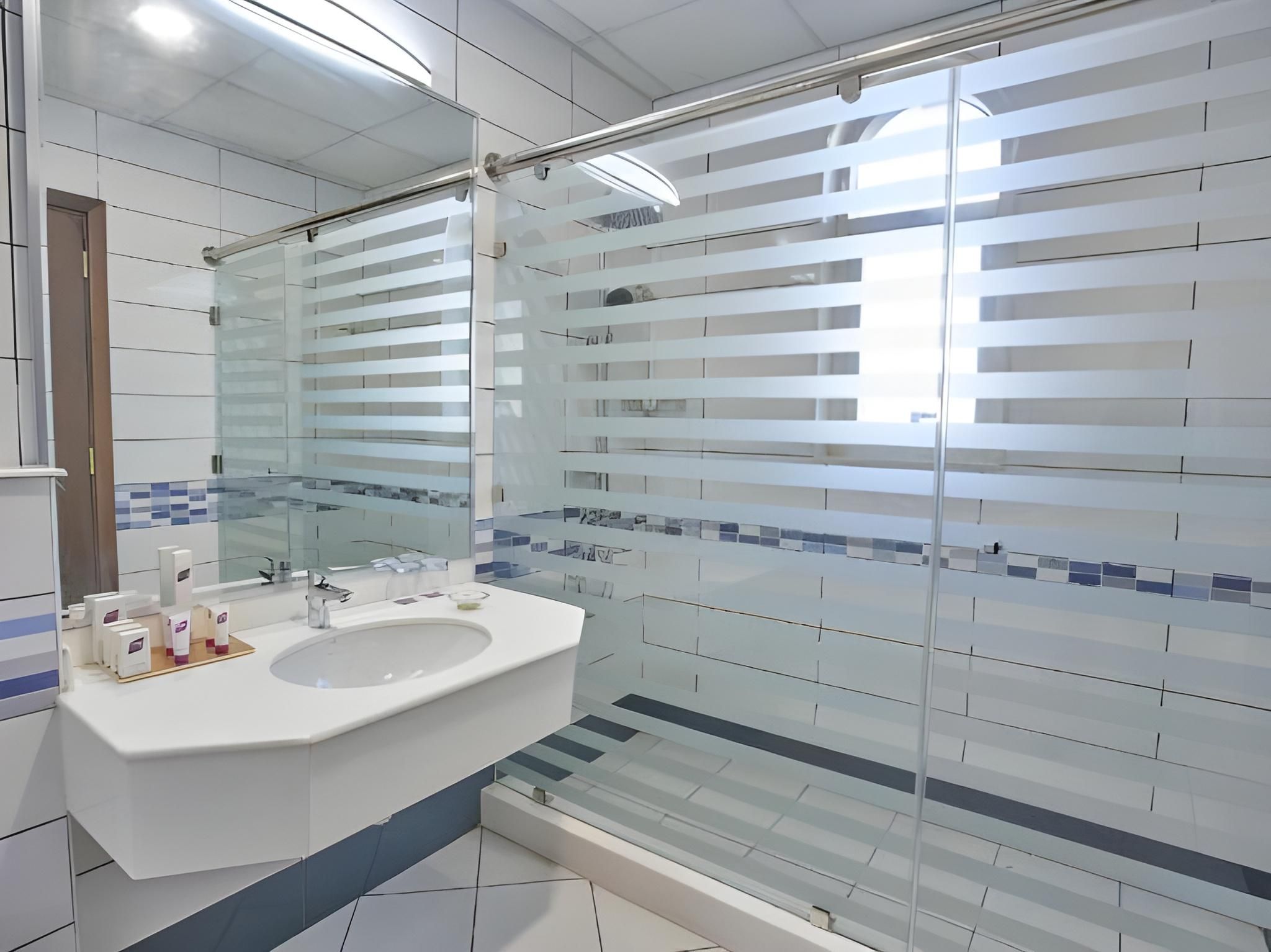 Executive Express King