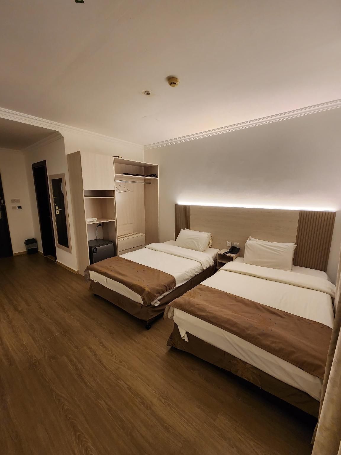 Standard Double and Twin Room
