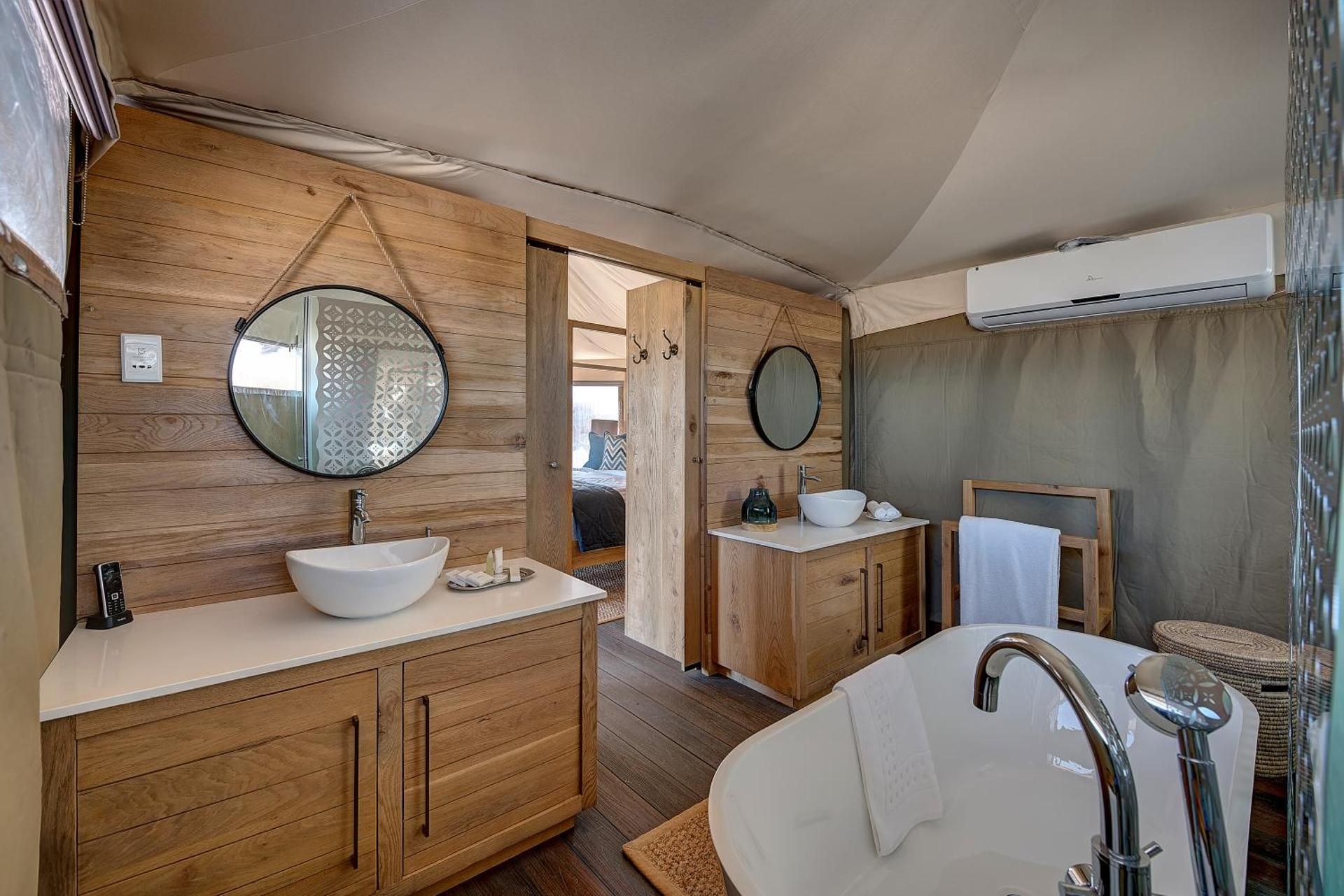 1-Bedroom Sea View Tent