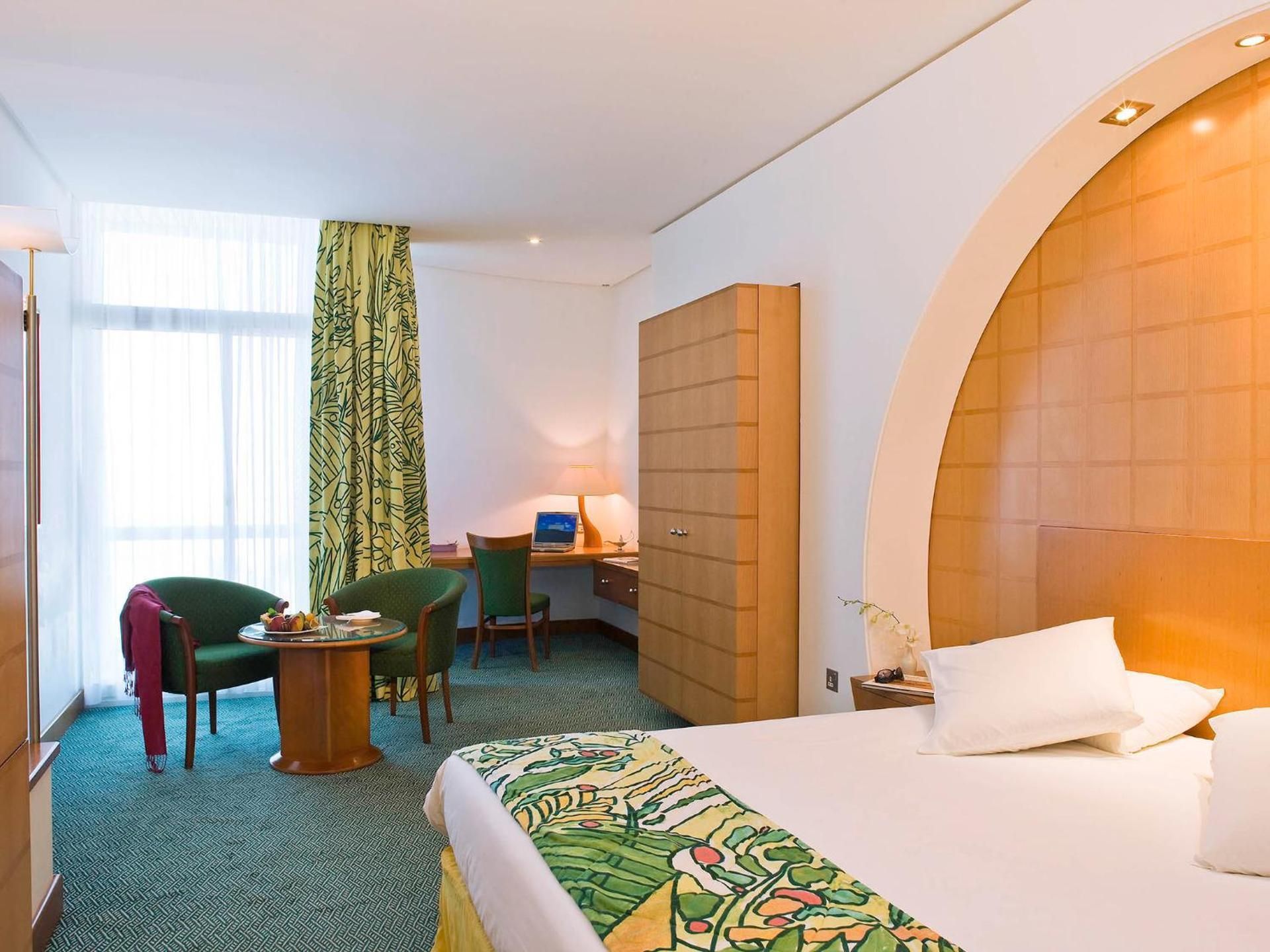 Deluxe Twin Room with Golf View