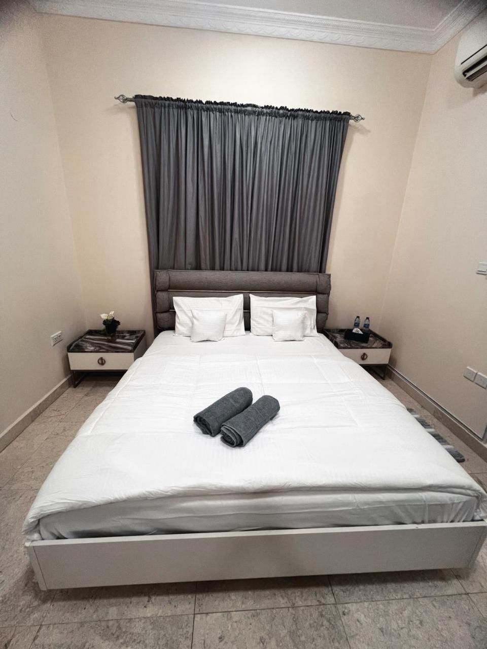 Queen Room with Balcony