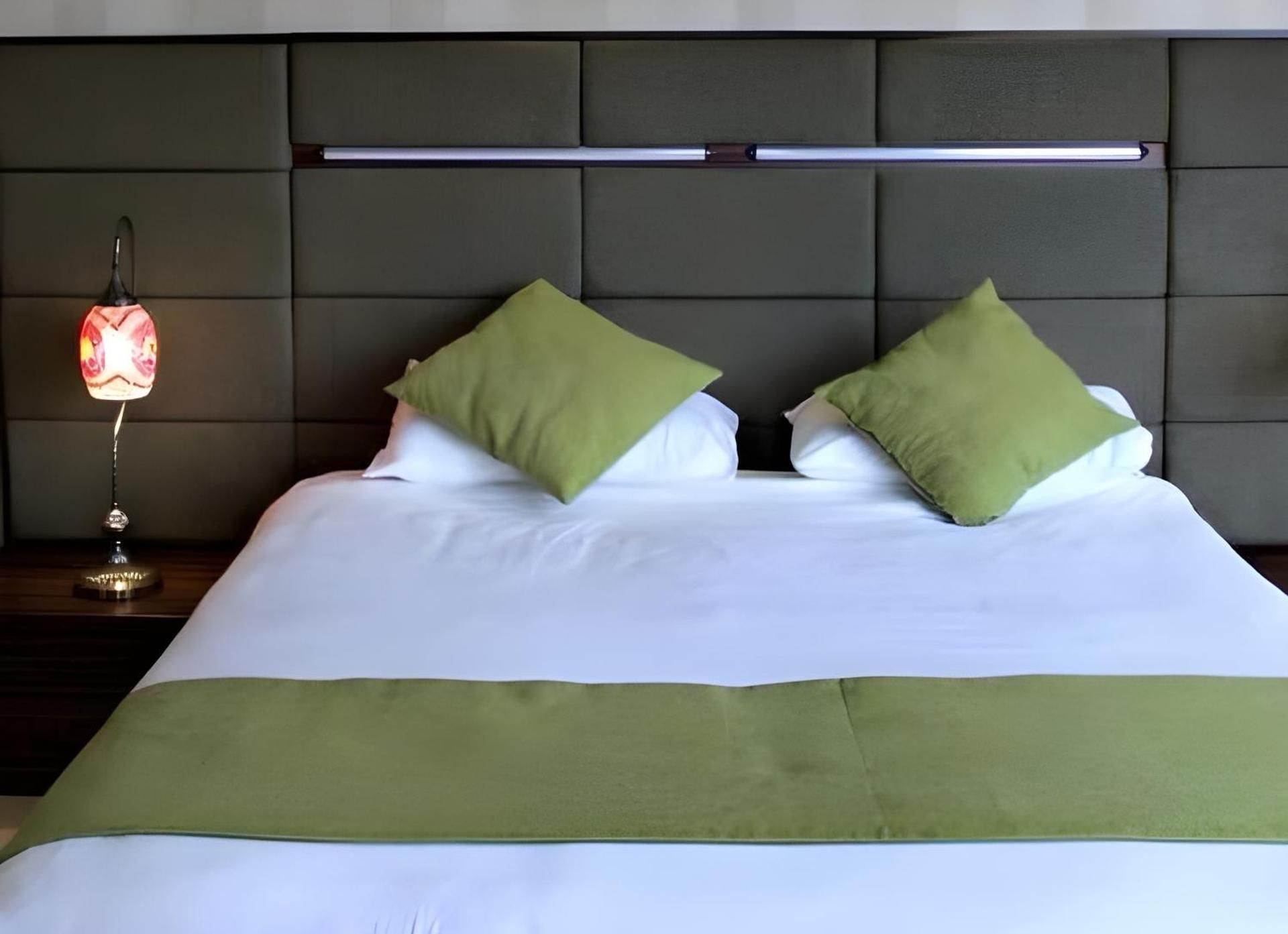 Double Room with Shared Bathroom