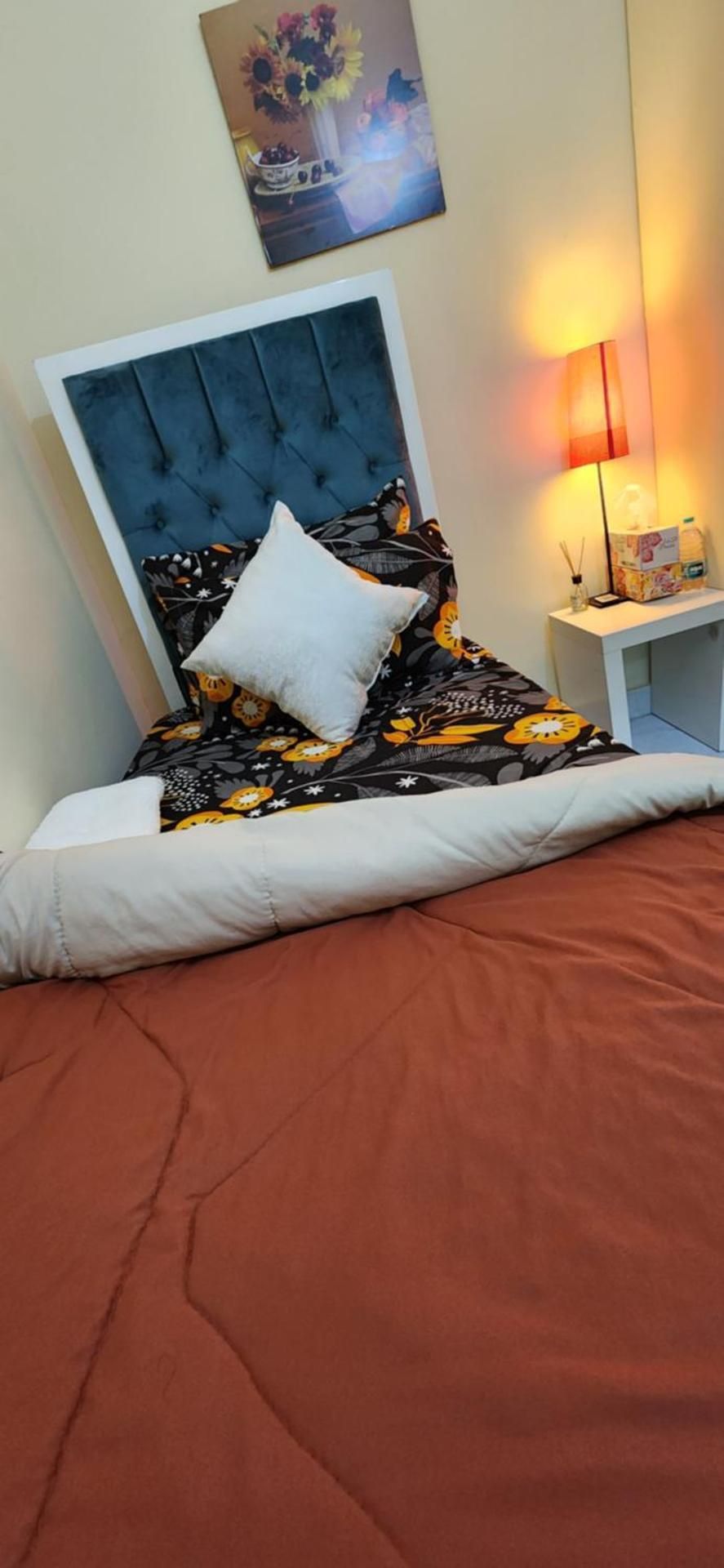 Single Room with Shared Bathroom