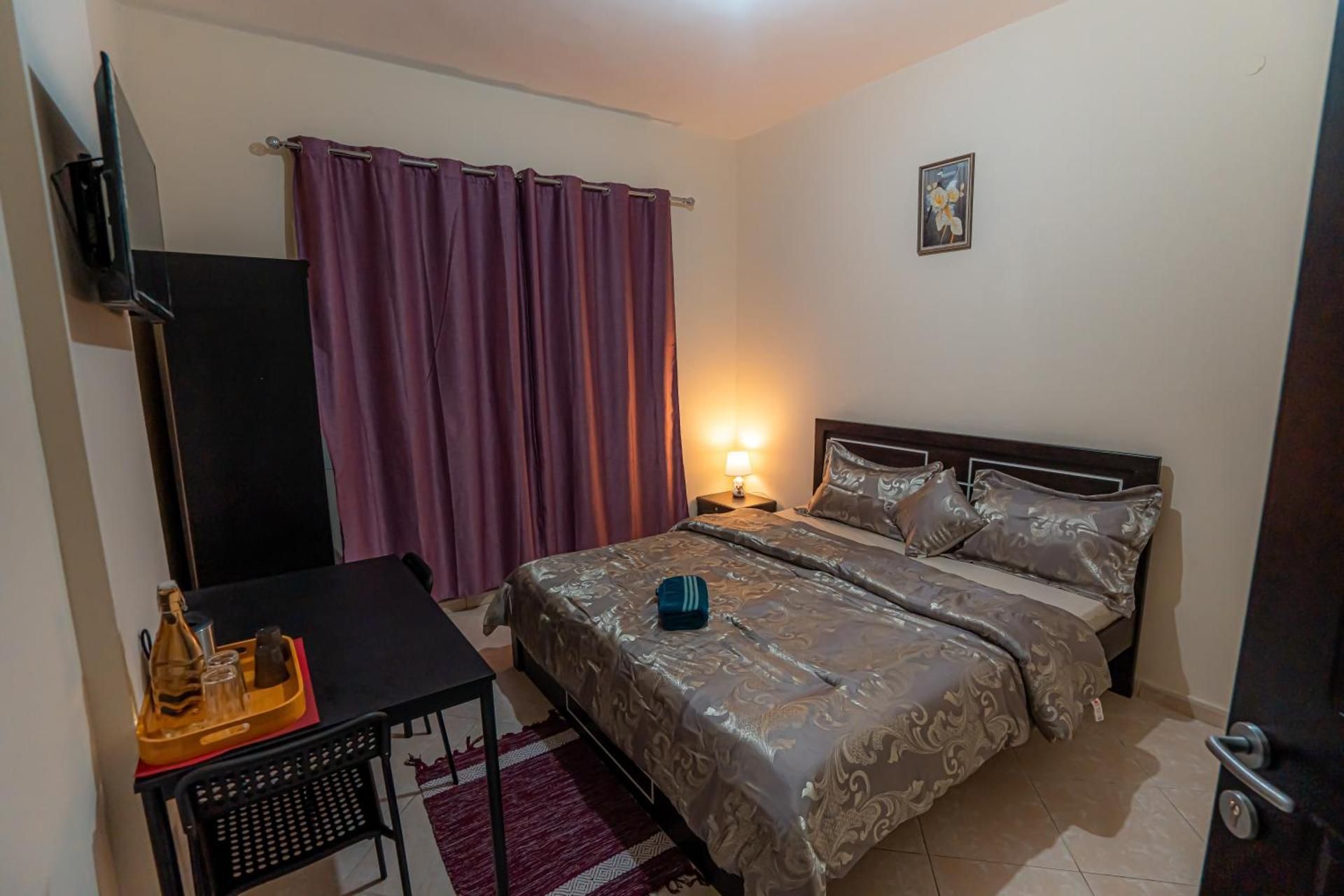 Double Room with Shared Bathroom
