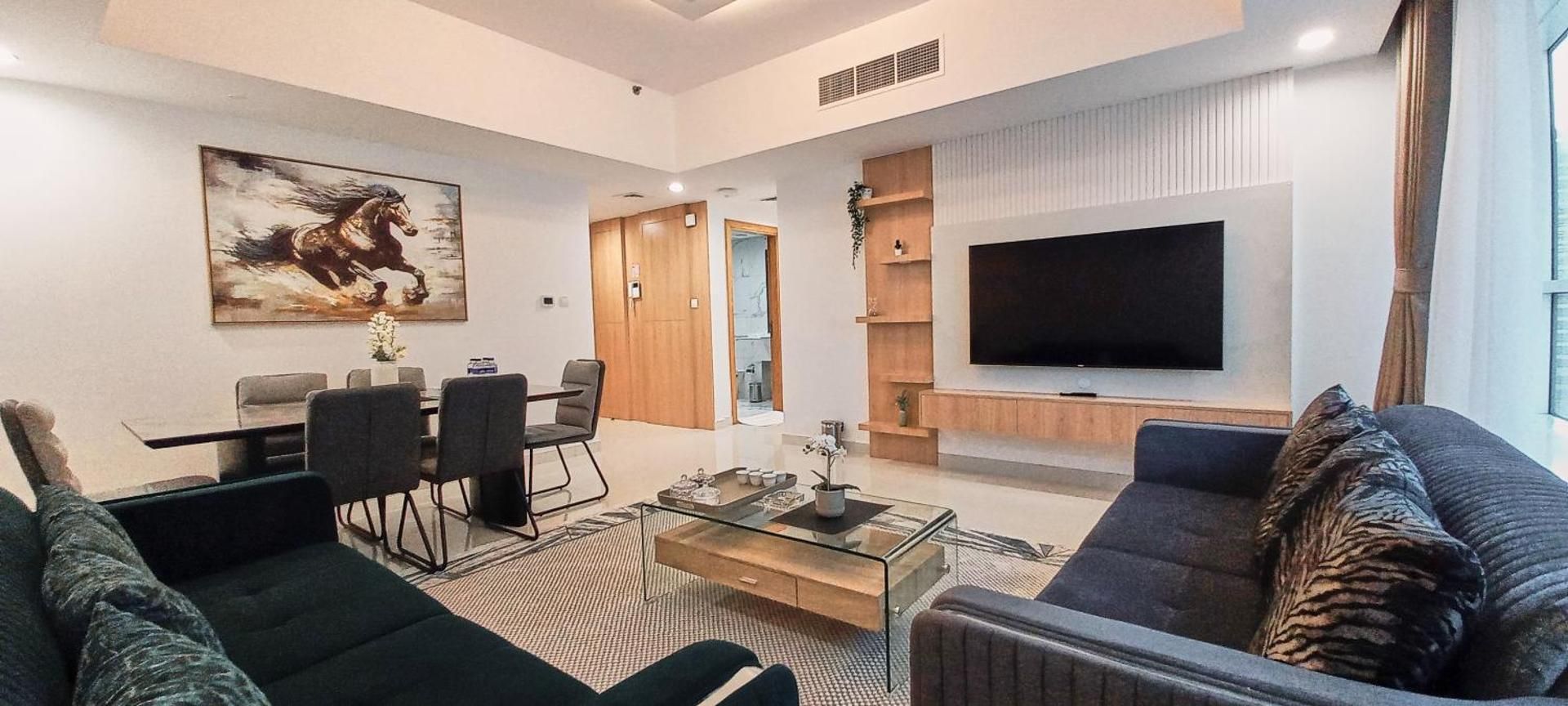 Deluxe Apartment