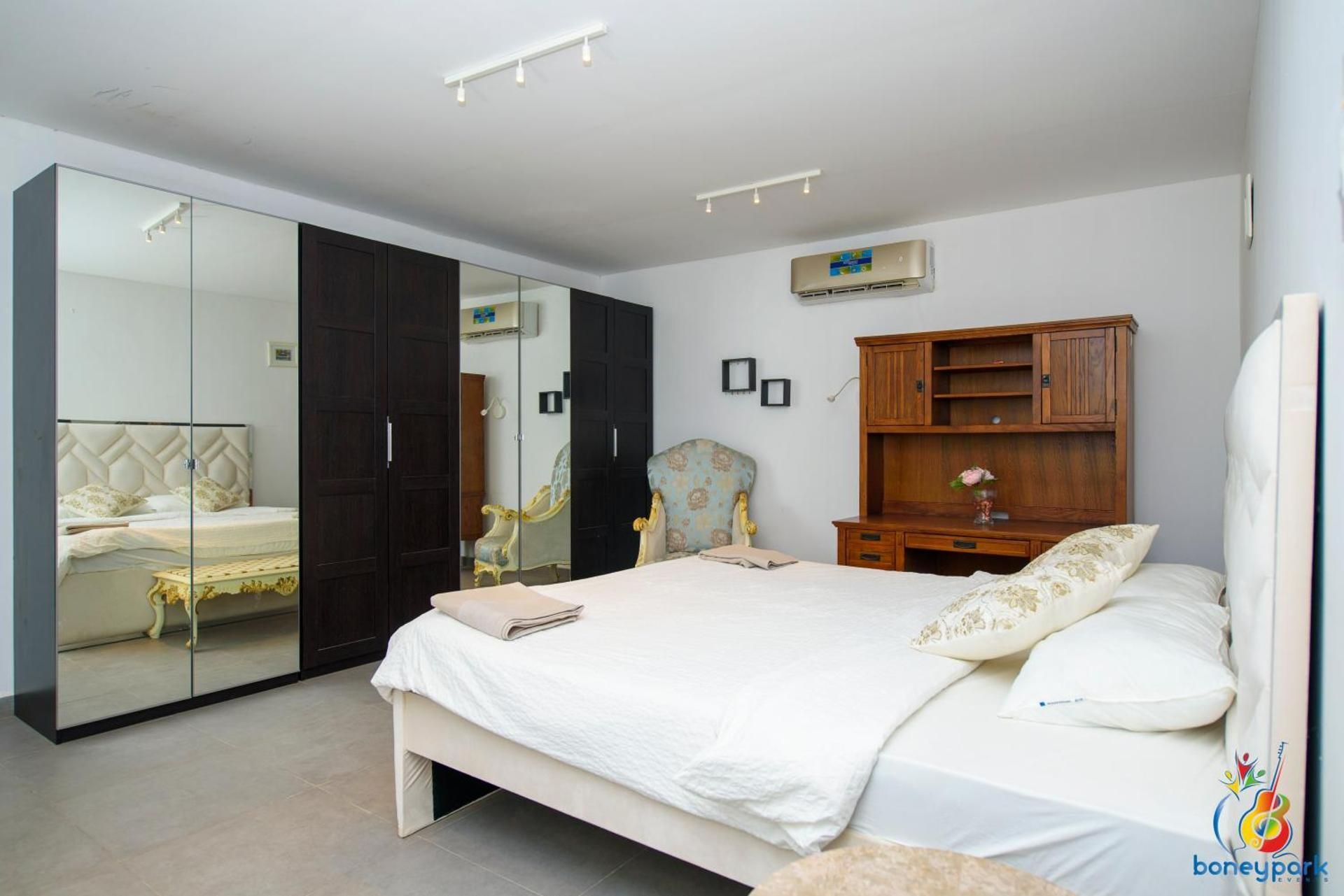 Cozy Studio Chalets
