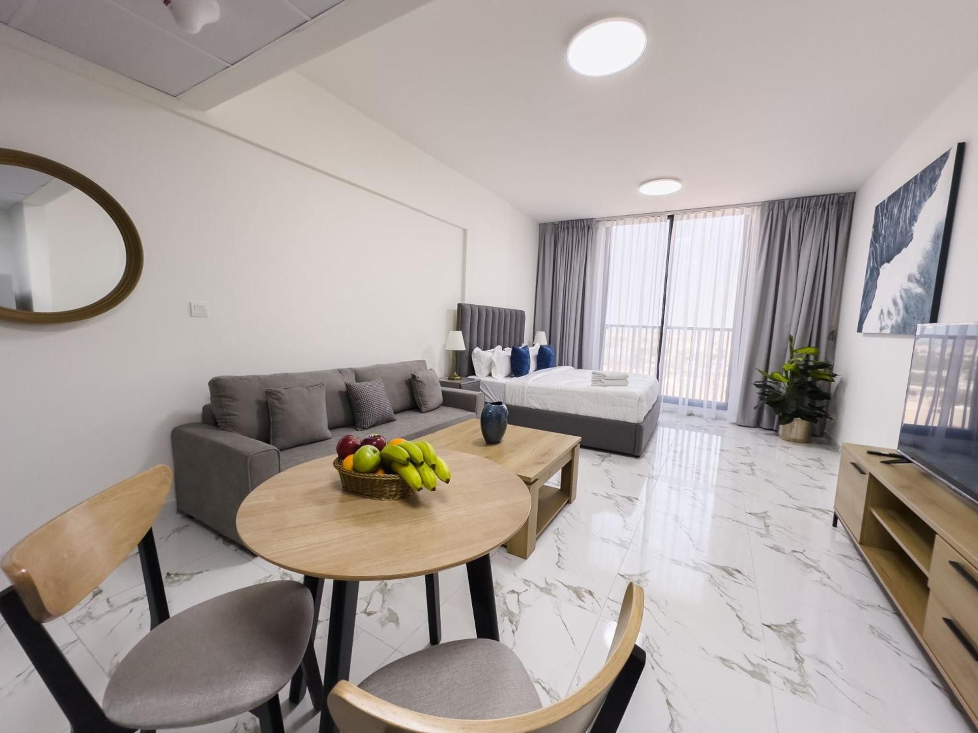 Studio Apartment with Balcony