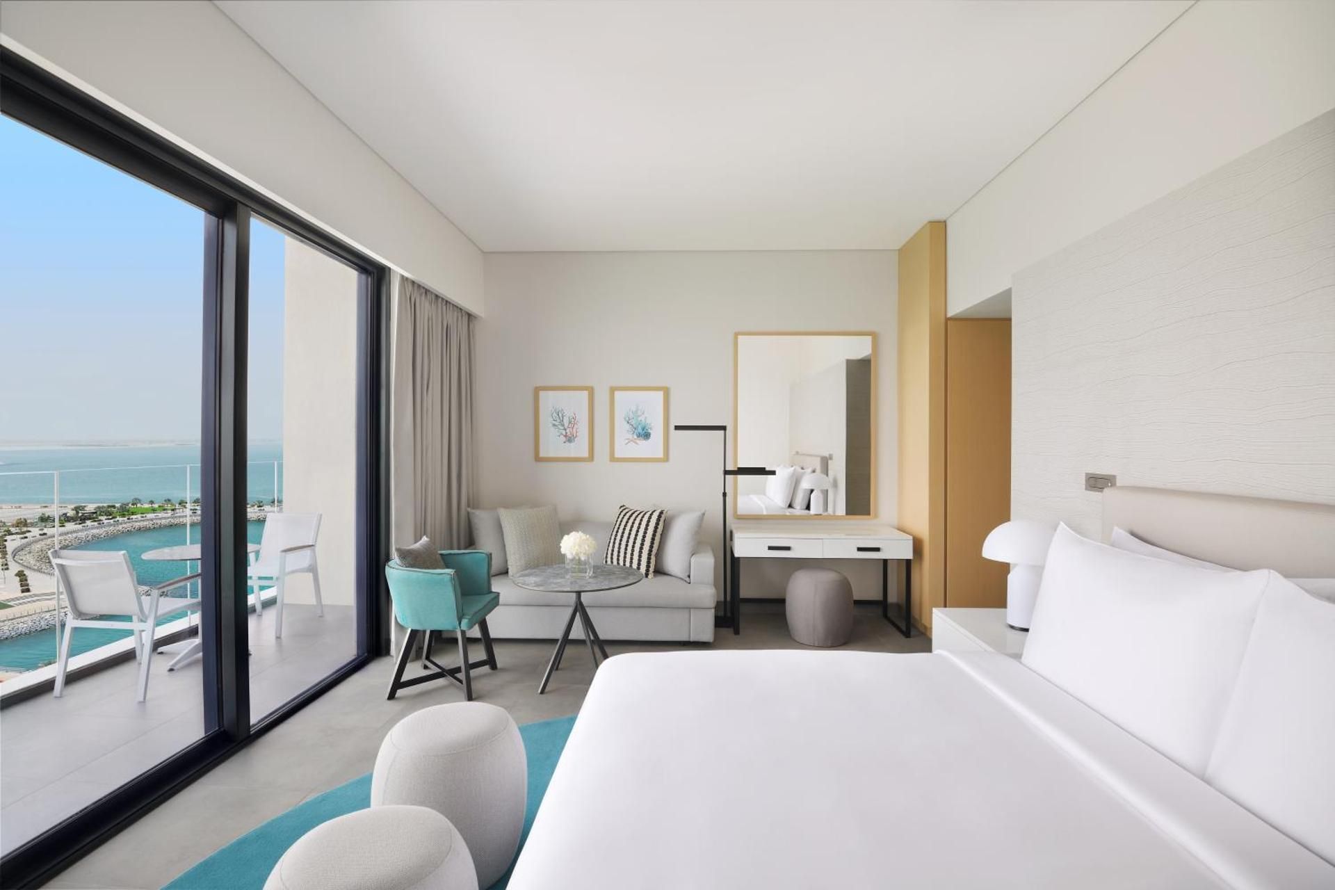 Deluxe Island Sea View King Room
