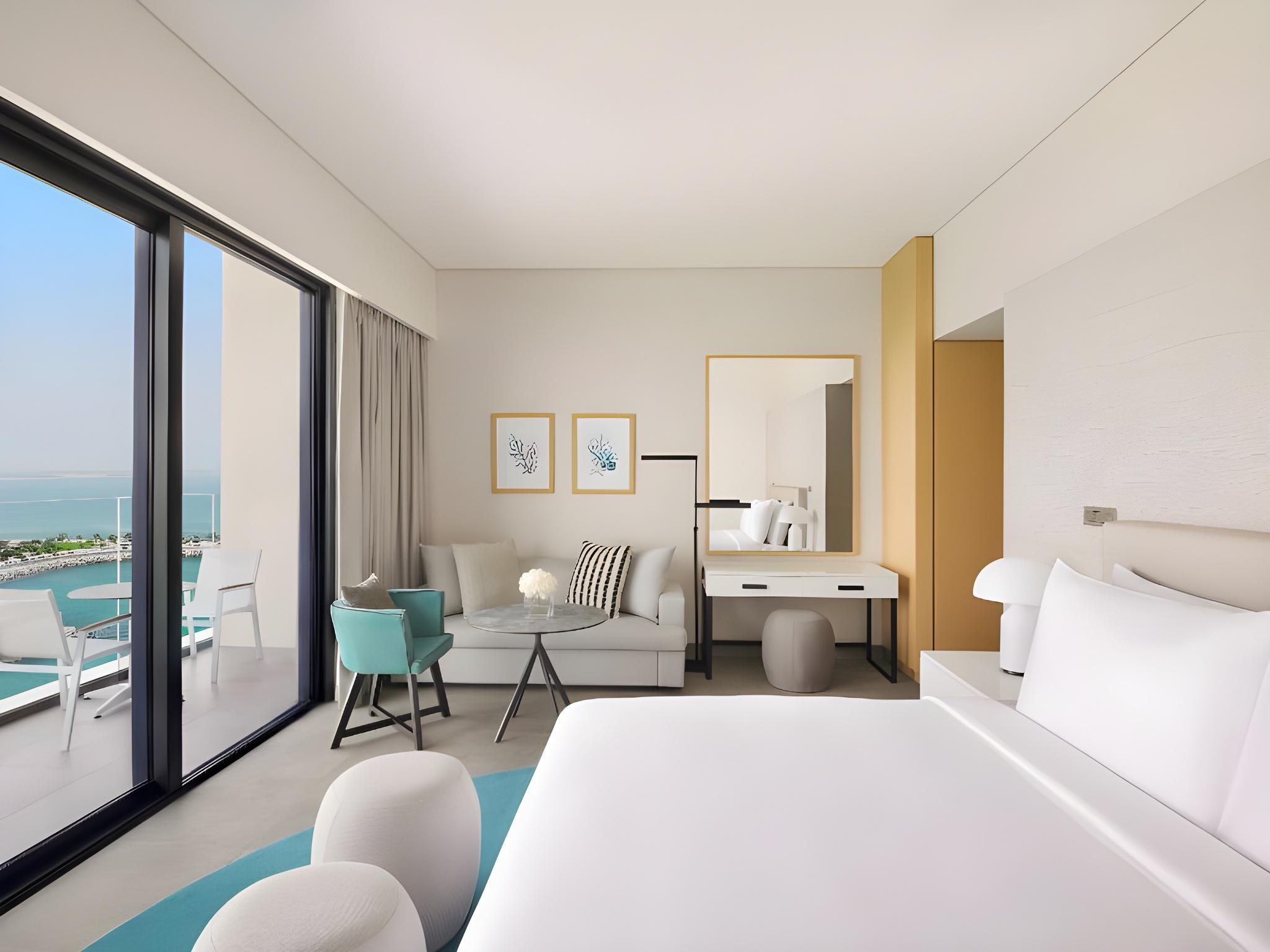 Deluxe Beach and Pool King Room