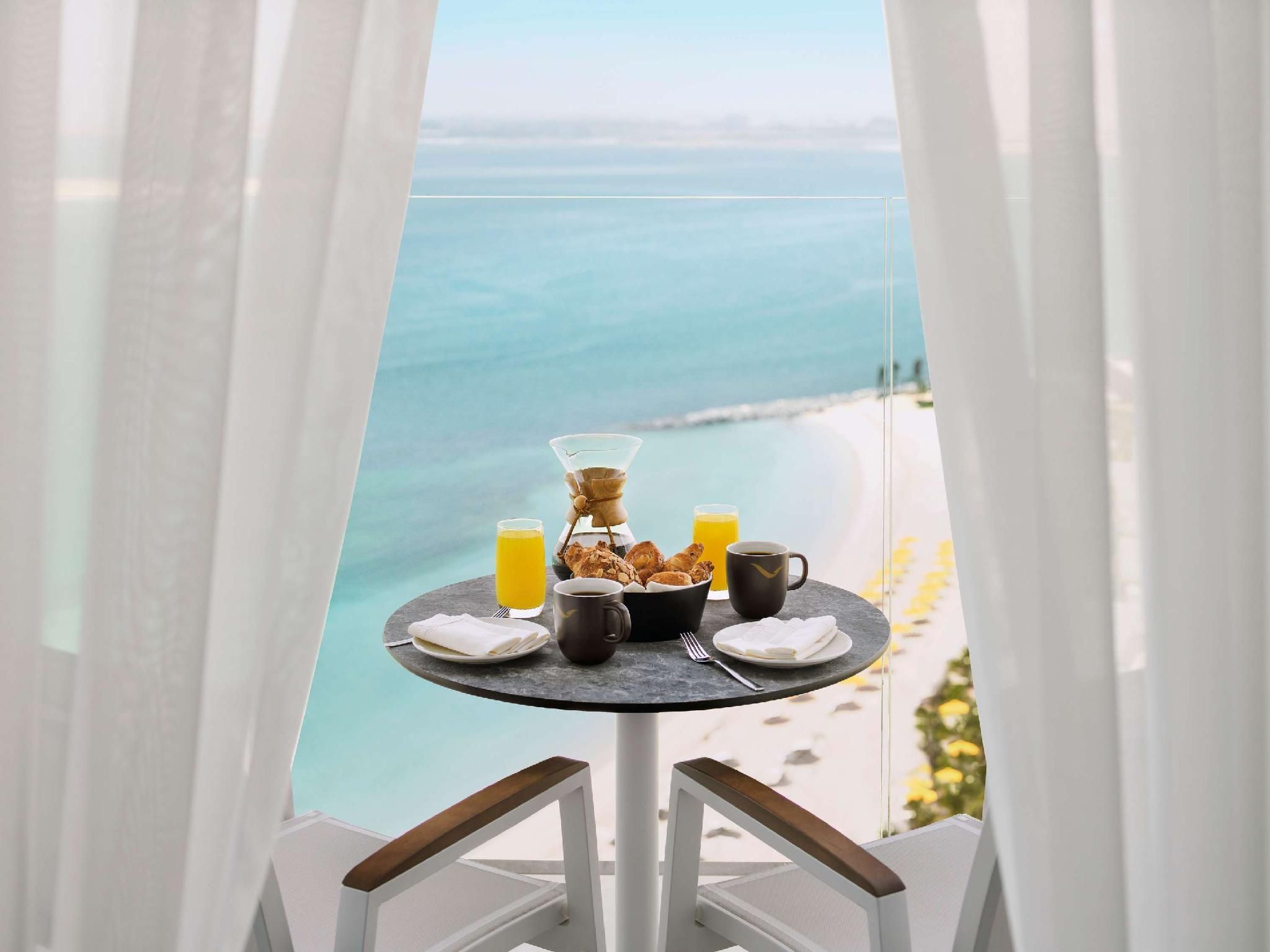 Deluxe Island Sea View Twin Room