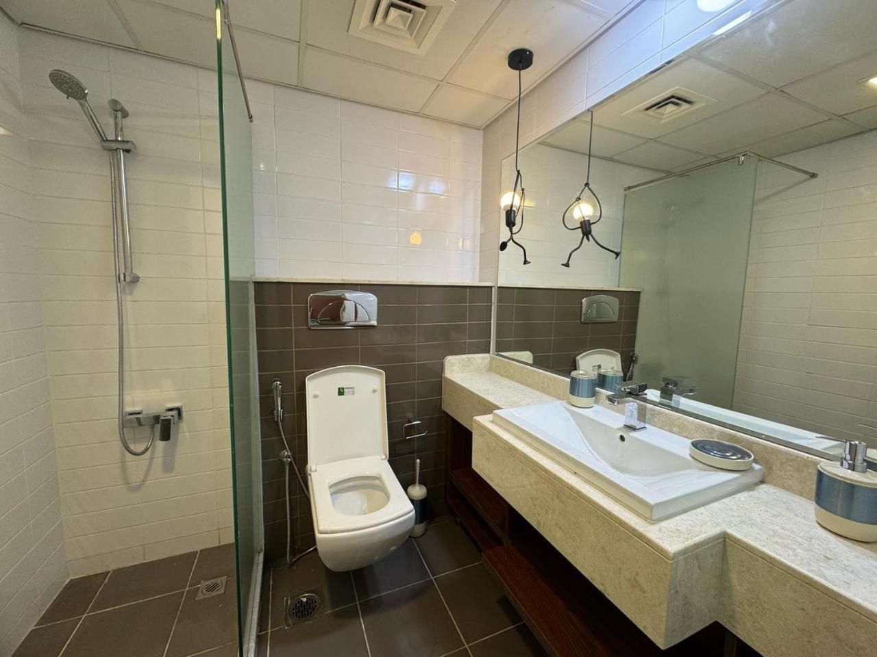 Two-Bedroom Deluxe Apartment with Balcony