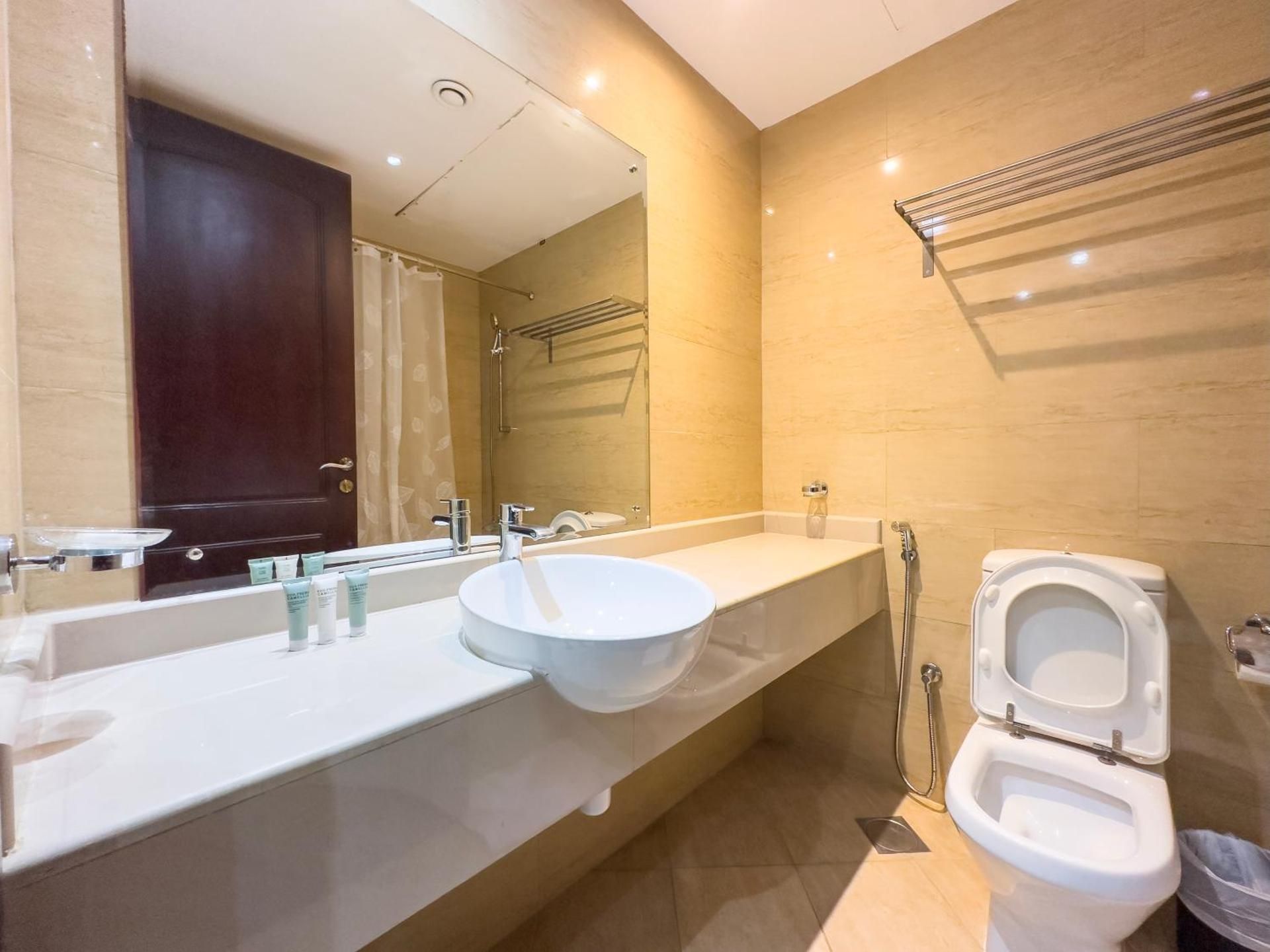 Studio Apartment with Sea View