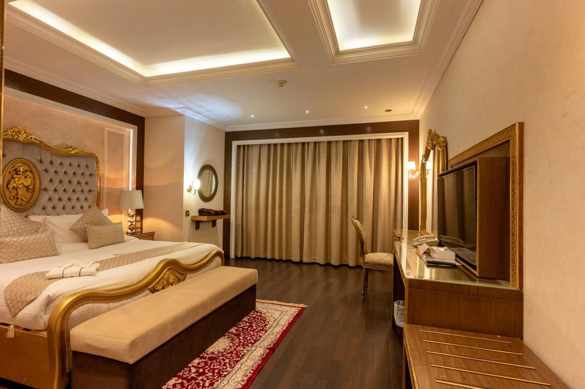 Two Bedroom Deluxe SUite