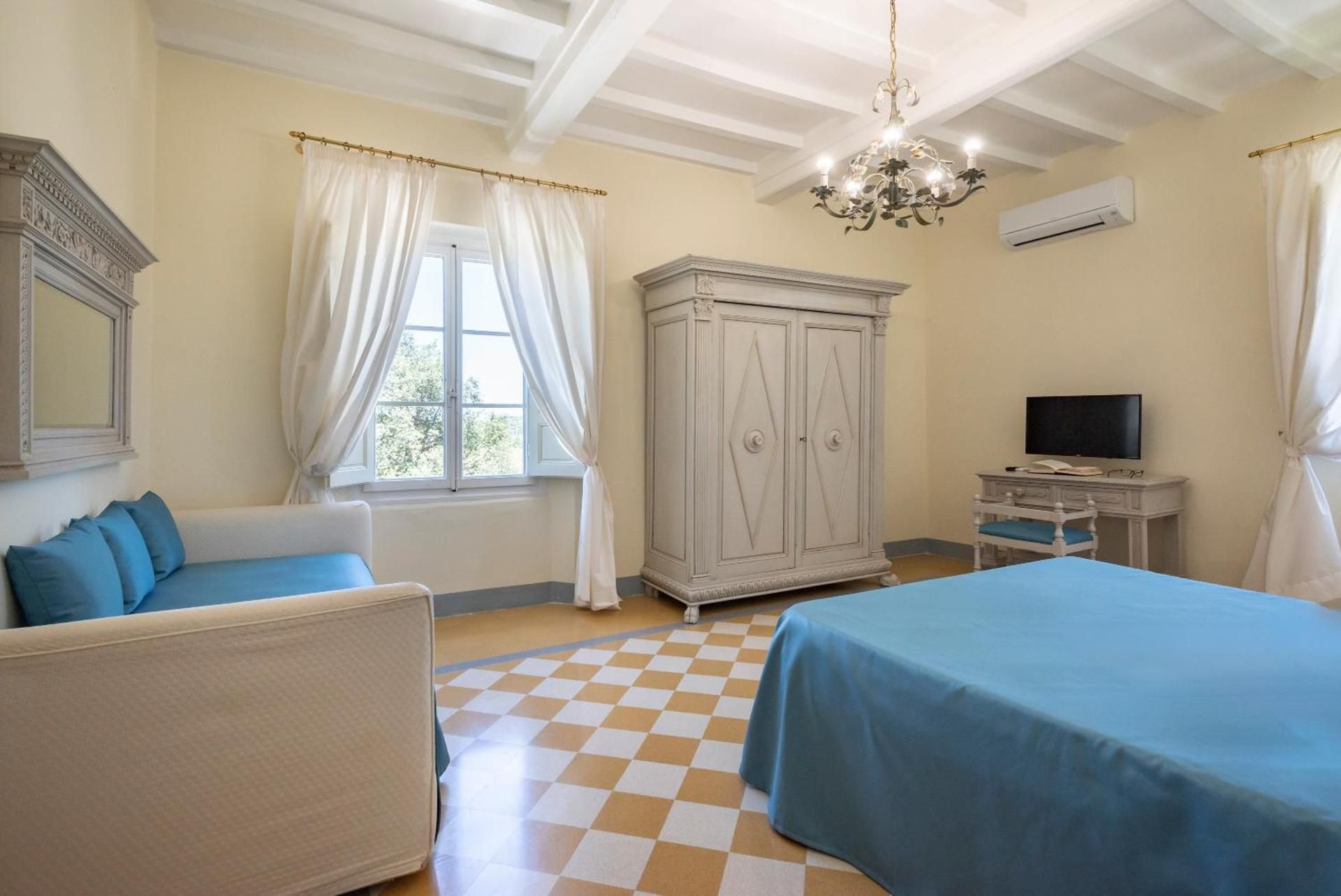 Classic Triple Room