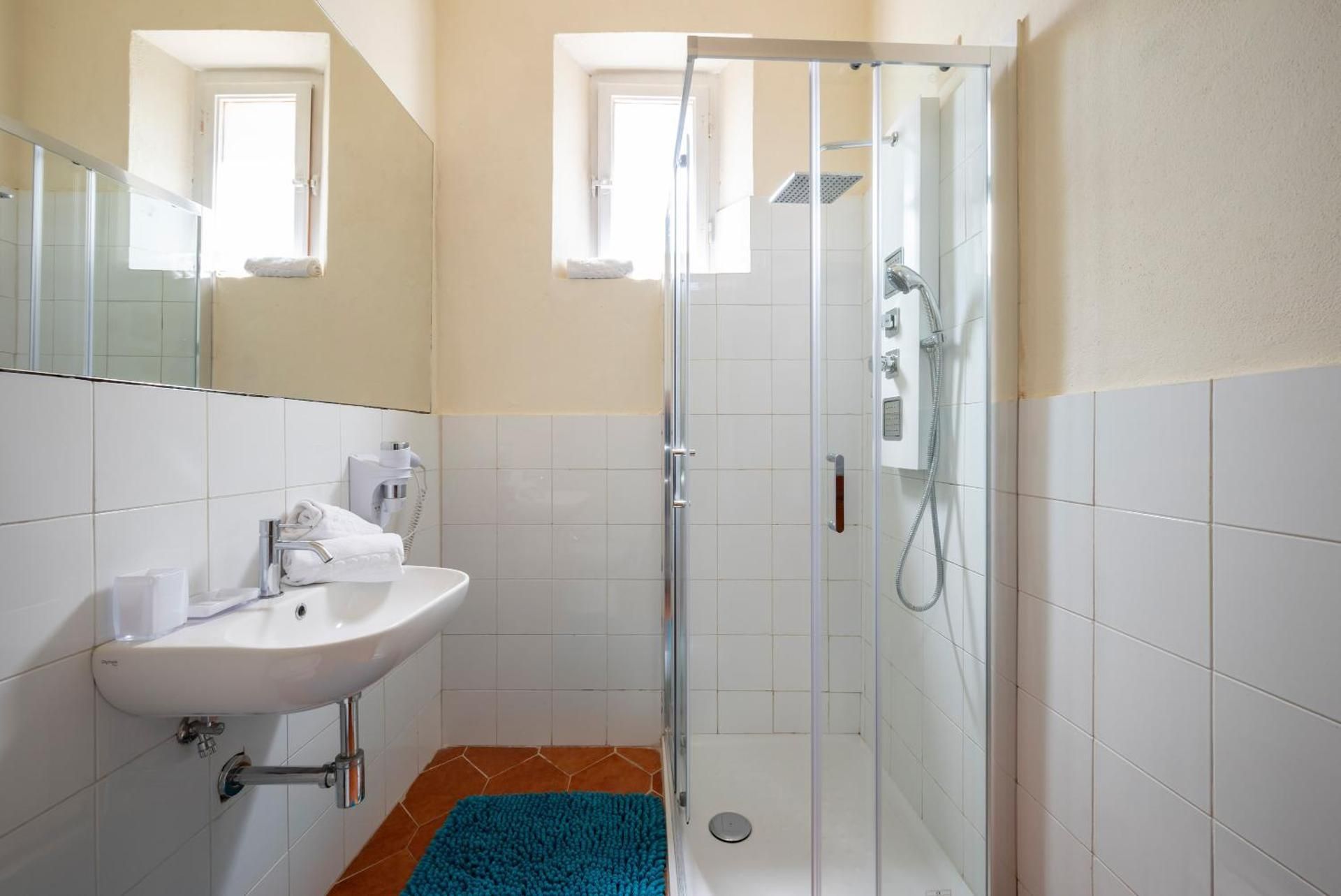 Classic Quadruple Room