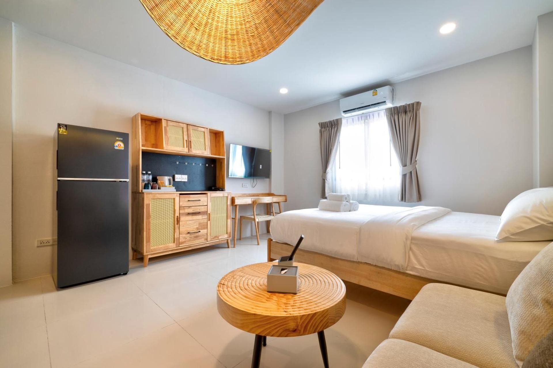 Comfort Queen Room