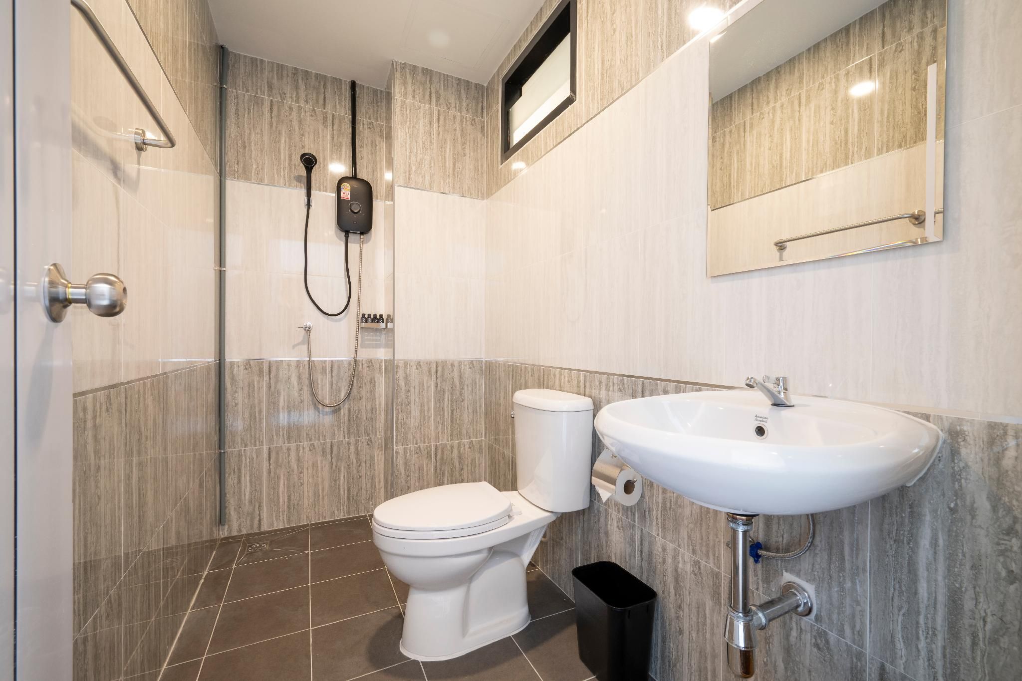 Single Deluxe