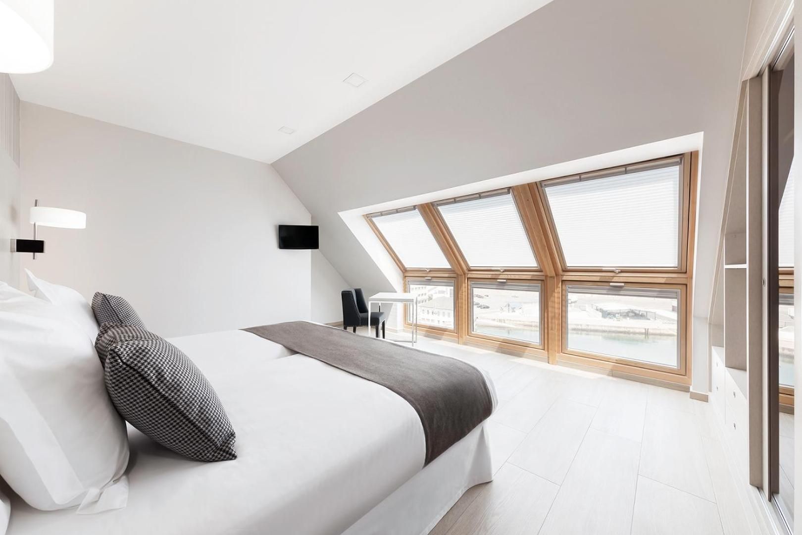 1 Bedroom Deluxe Apartment