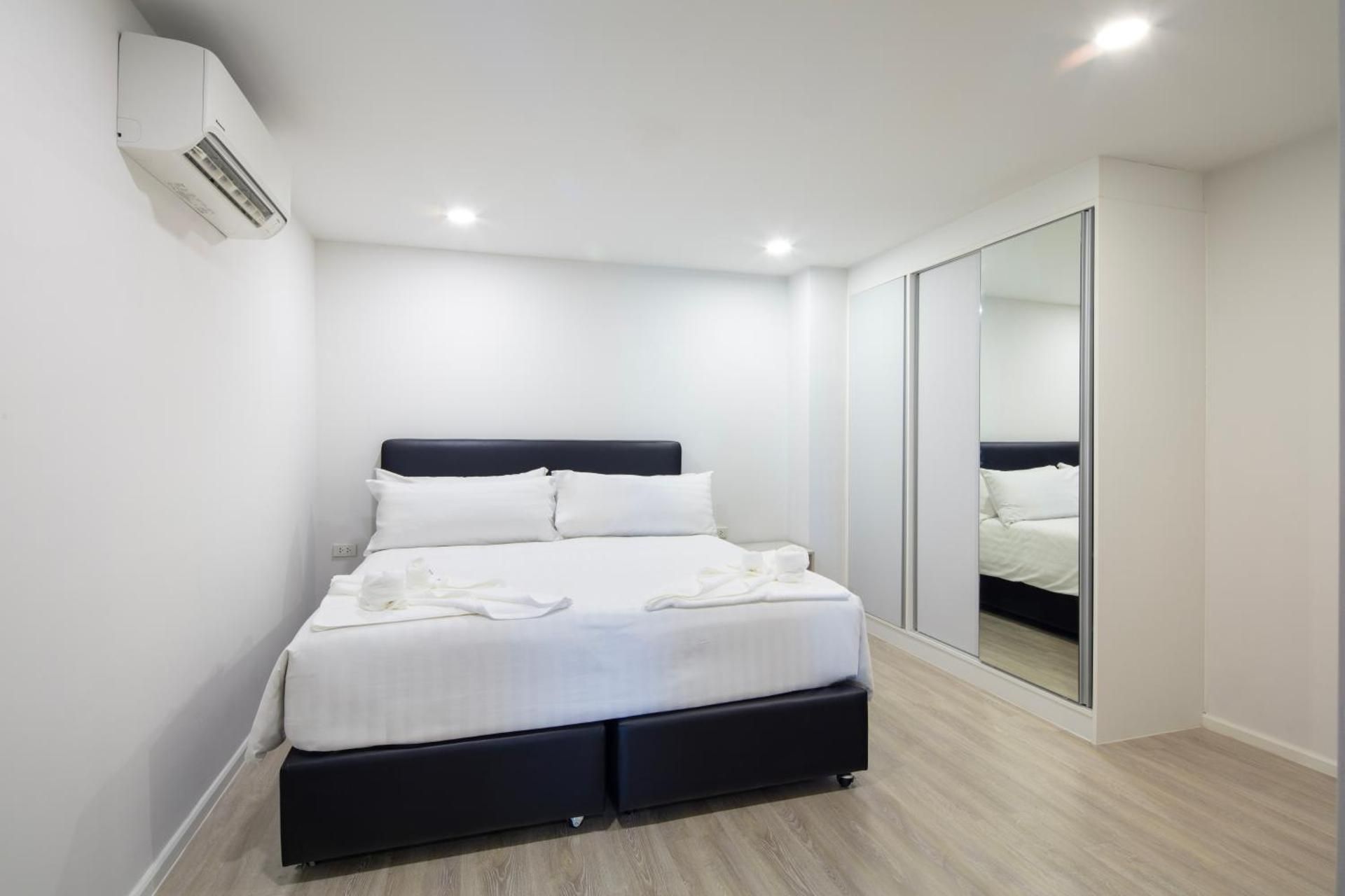 The Rizin Hotel Phratamnak Two-Bedroom Suite