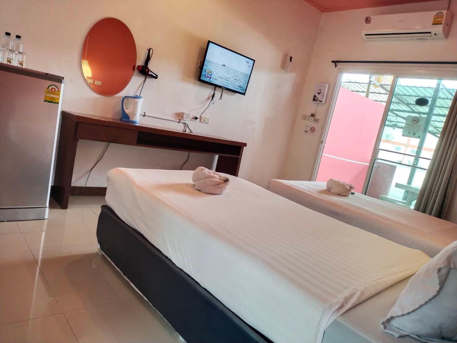 1st Floor Superior Twin Room