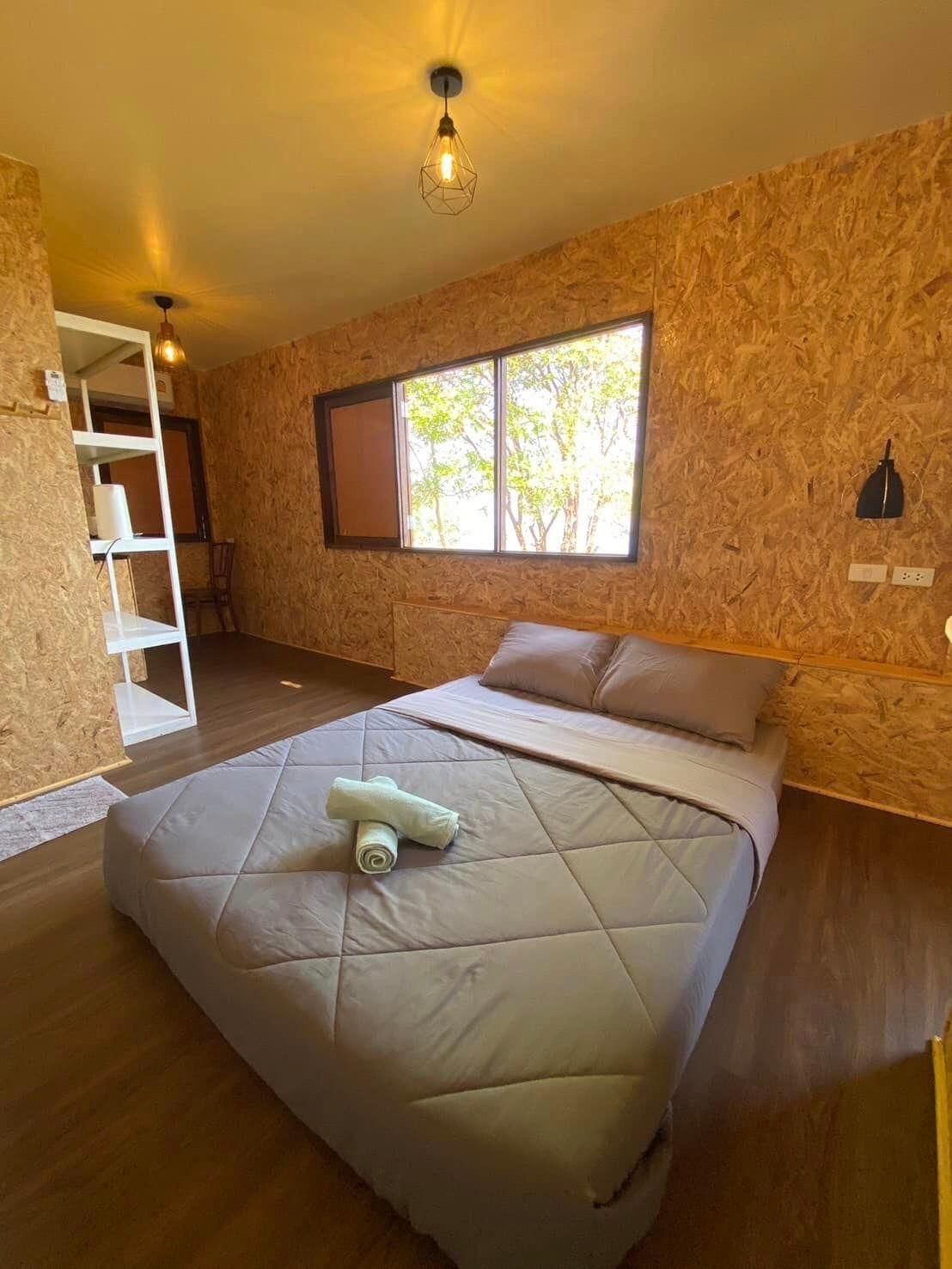 Parinya Hill Homestay & Cafe Double Room with Sea View 2