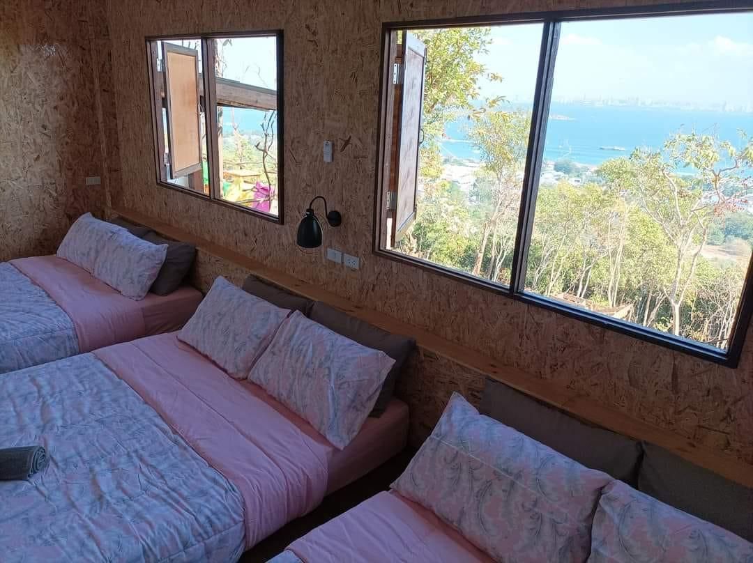 Triple Family Room with Air Conditioning