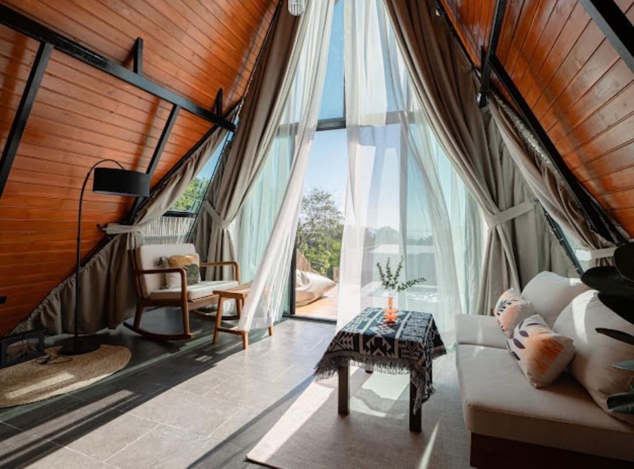 One-Bedroom Villa
