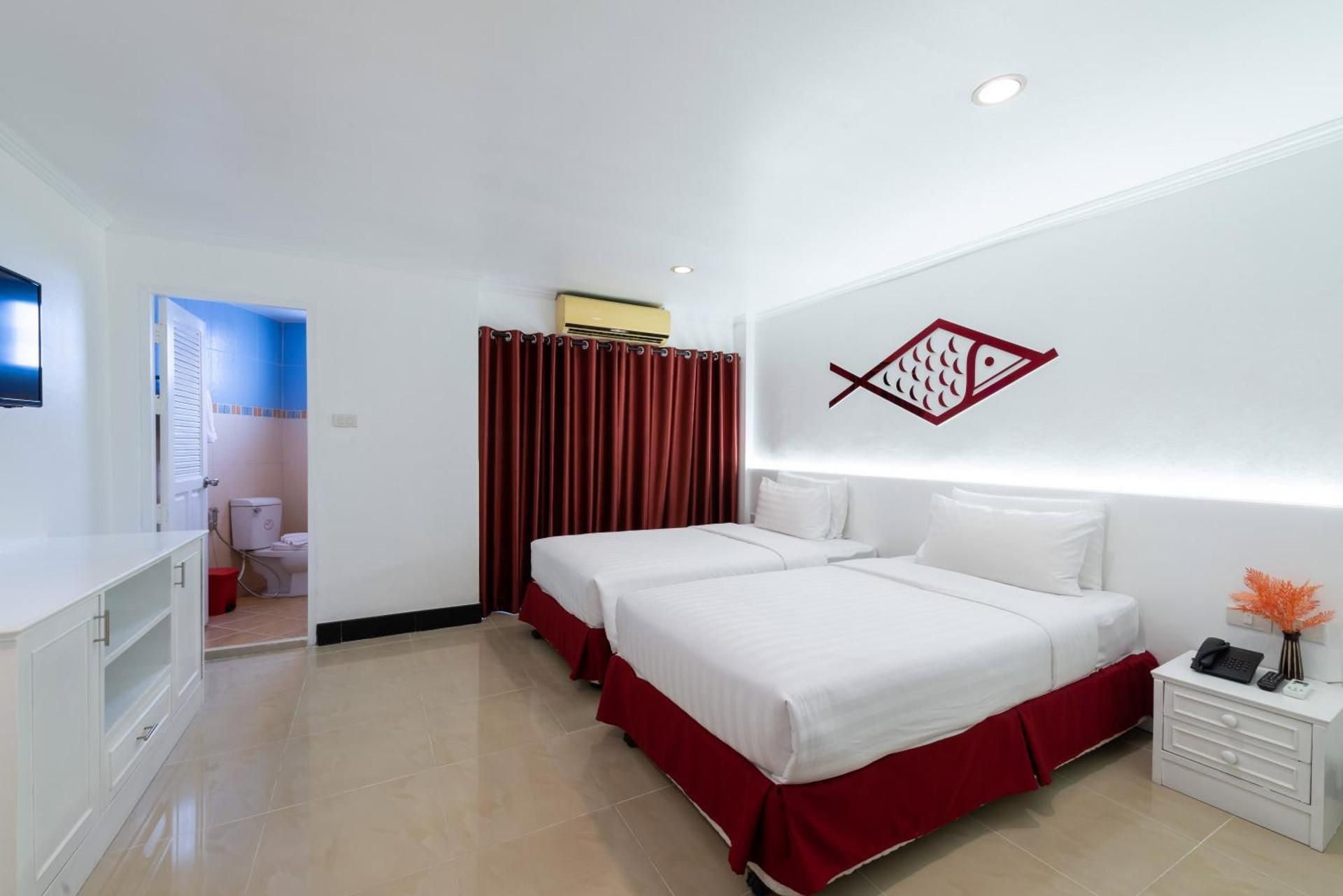 Twin Room with Pool View