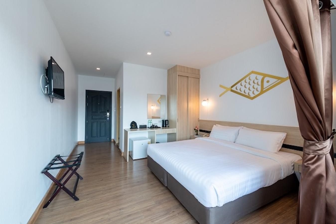Superior King Room