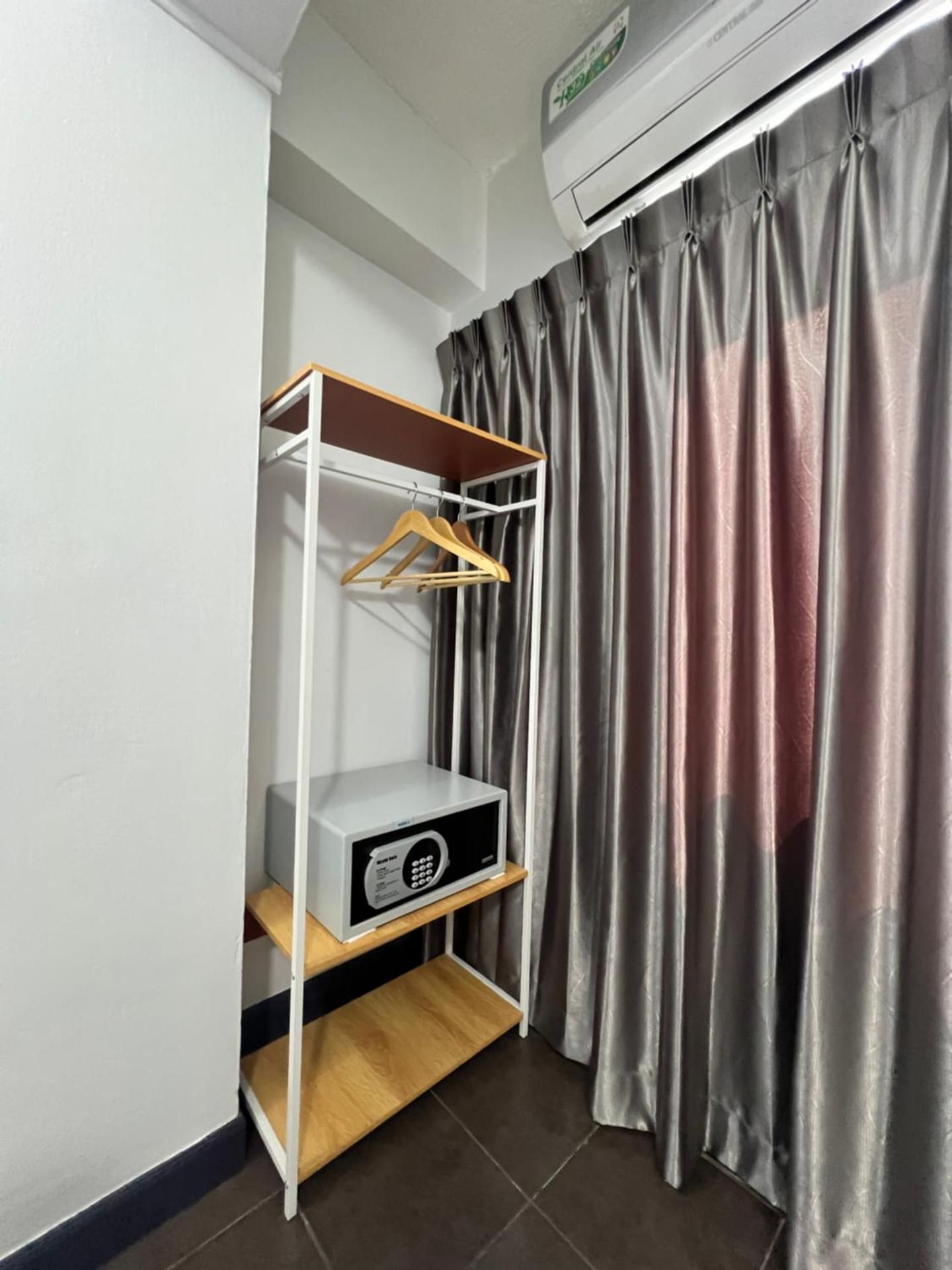 Single Room with Bathroom